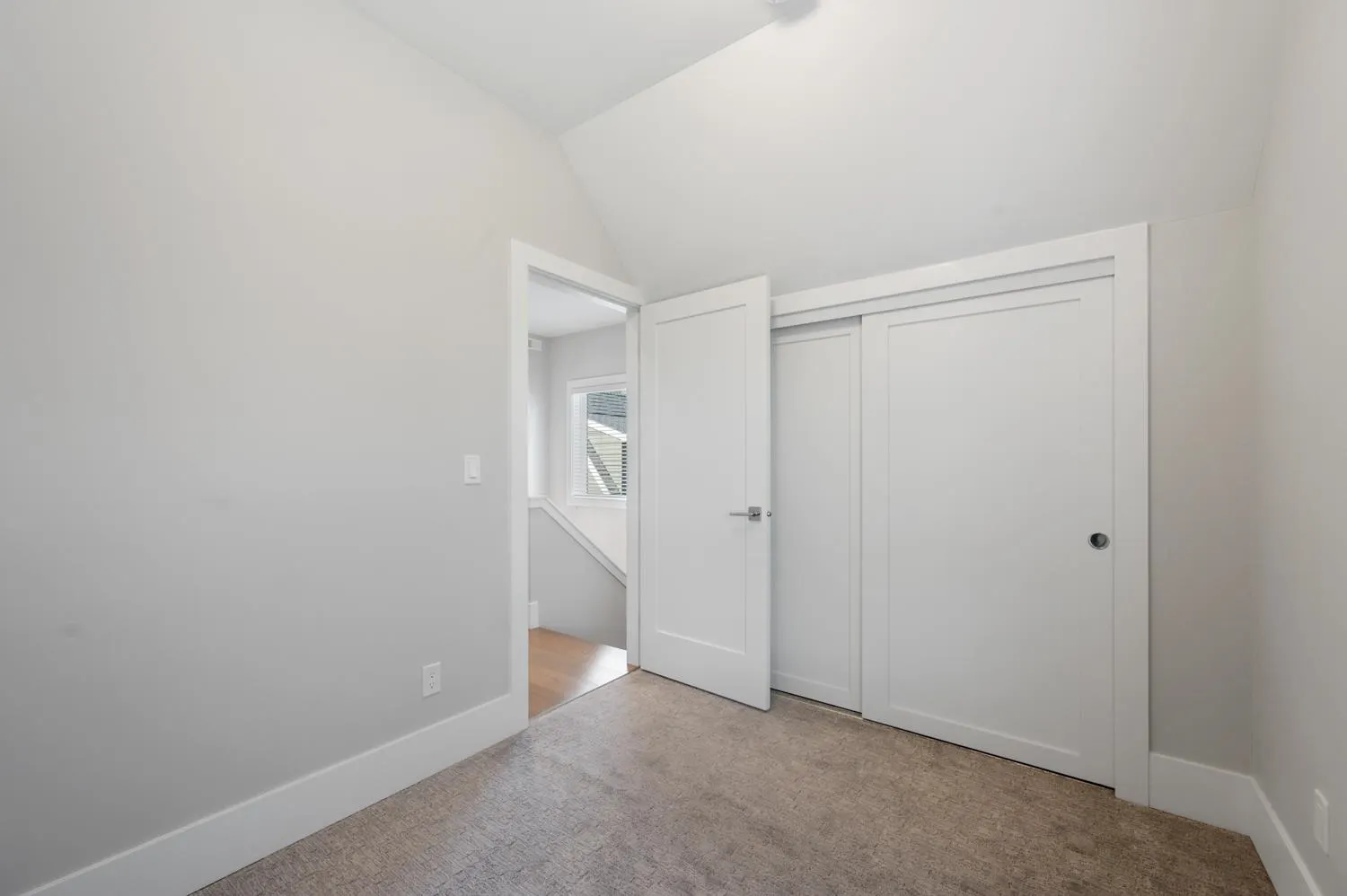 9 5071 Steveston Highway