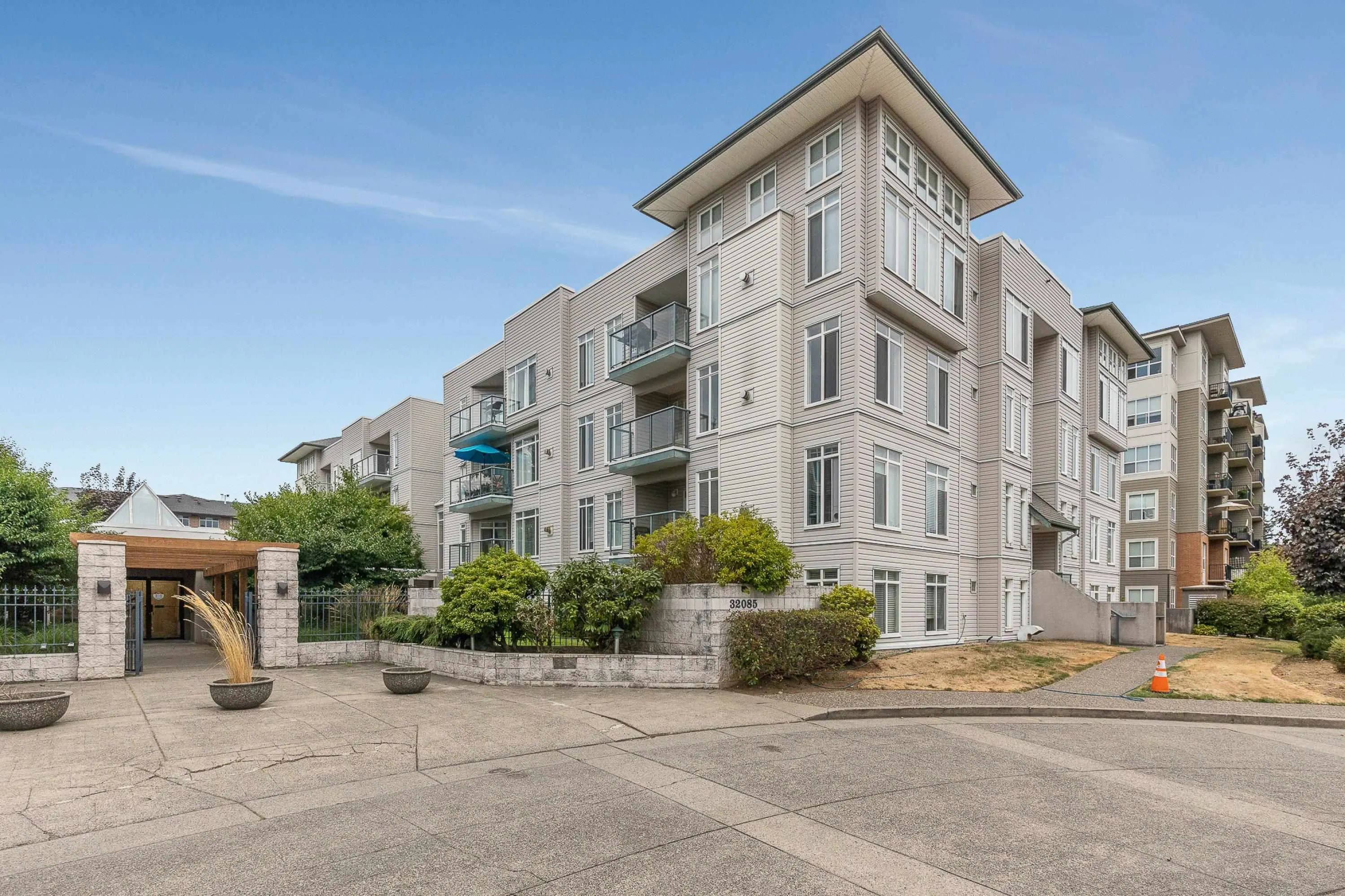 411 32085 George Ferguson Way