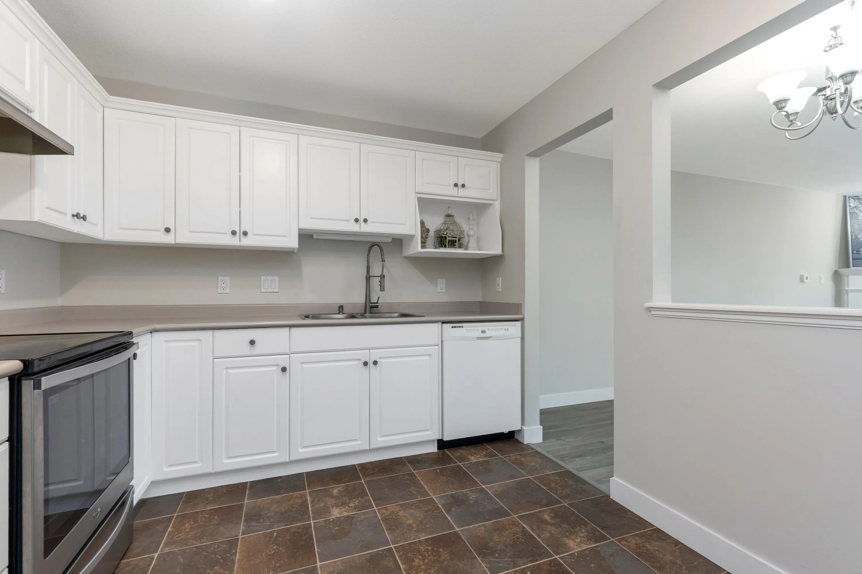 411 32085 George Ferguson Way