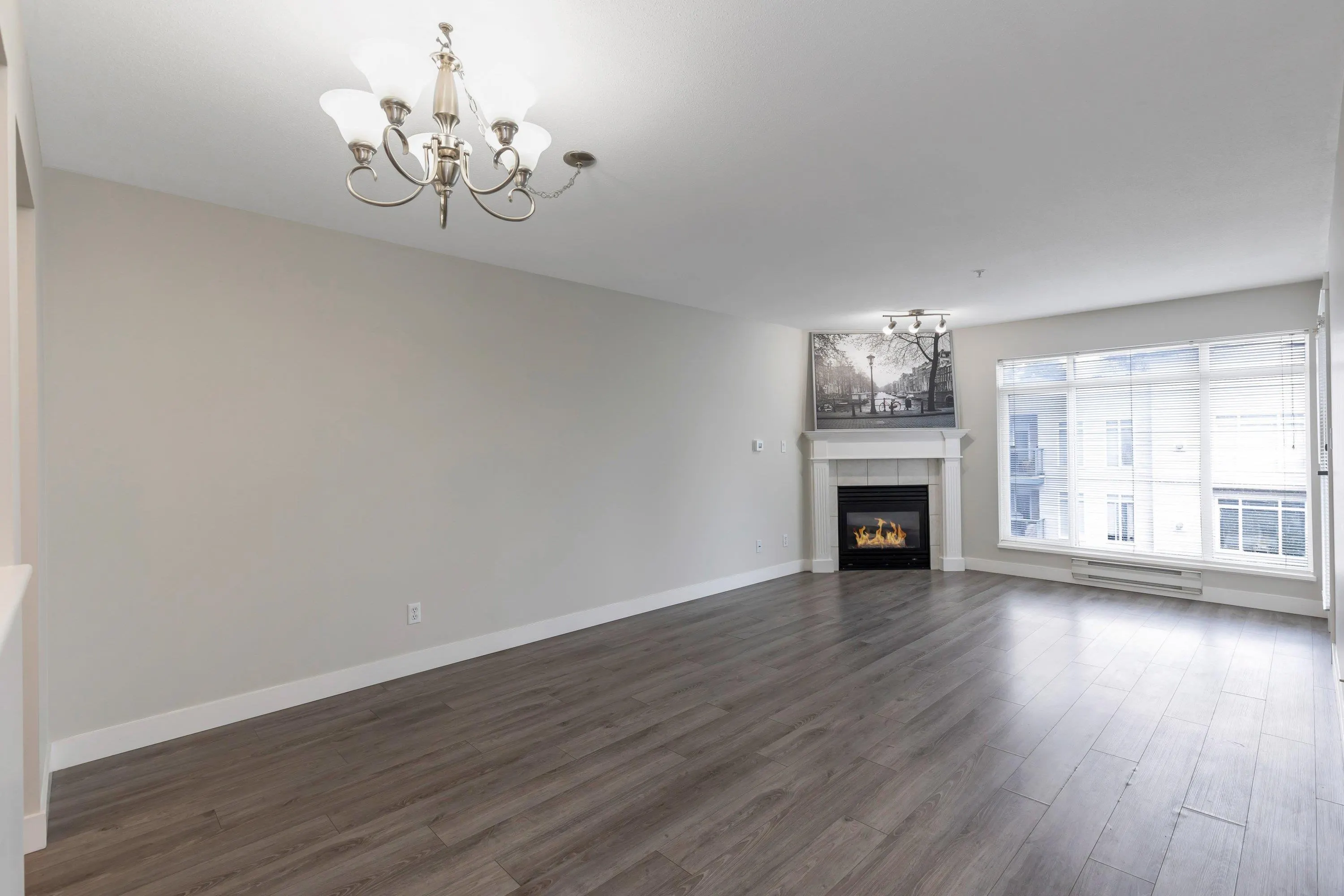 411 32085 George Ferguson Way