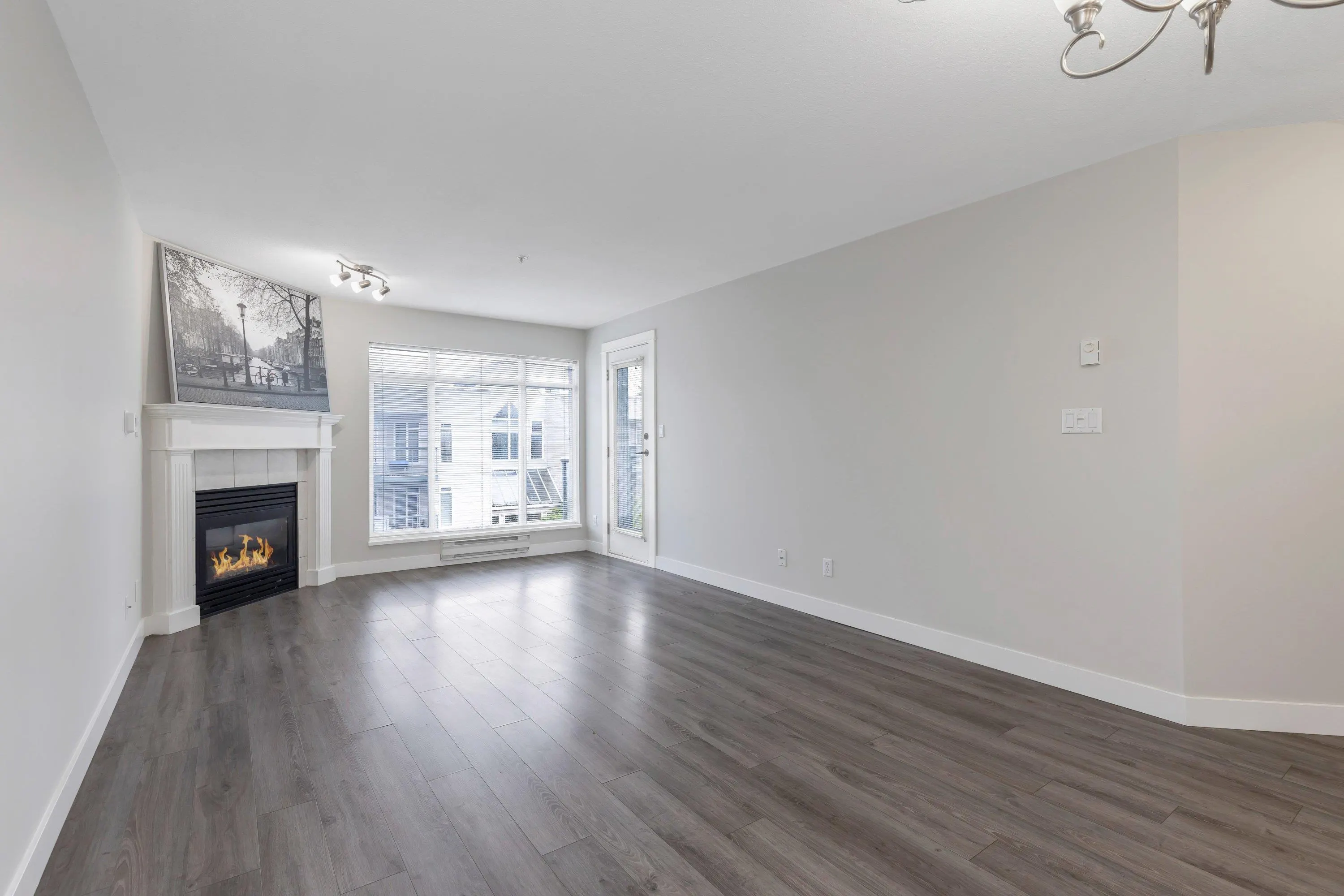 411 32085 George Ferguson Way