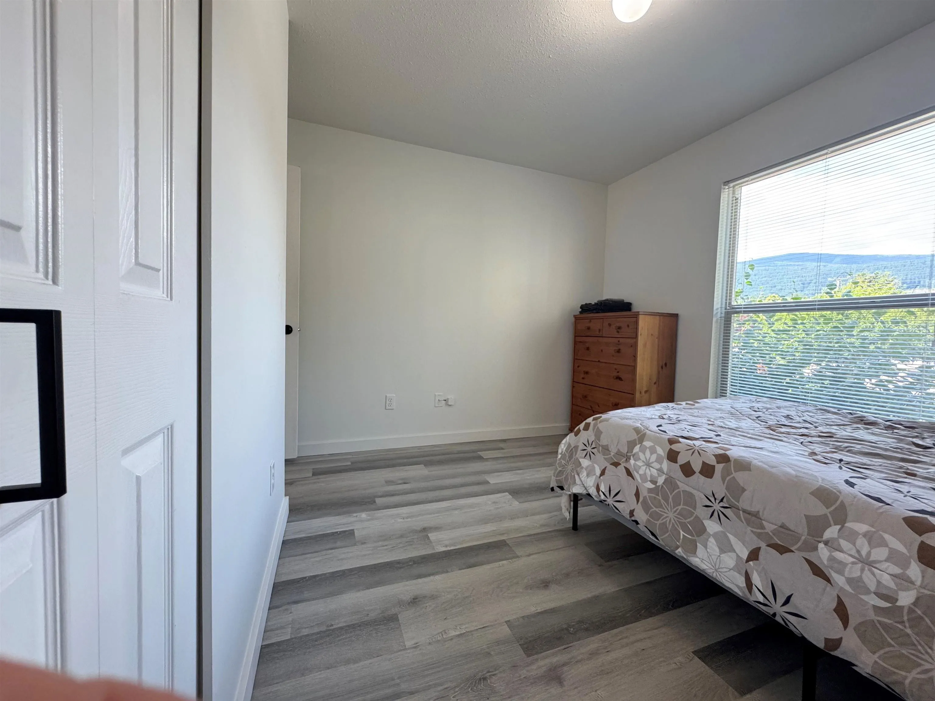 33 622 Farnham Road