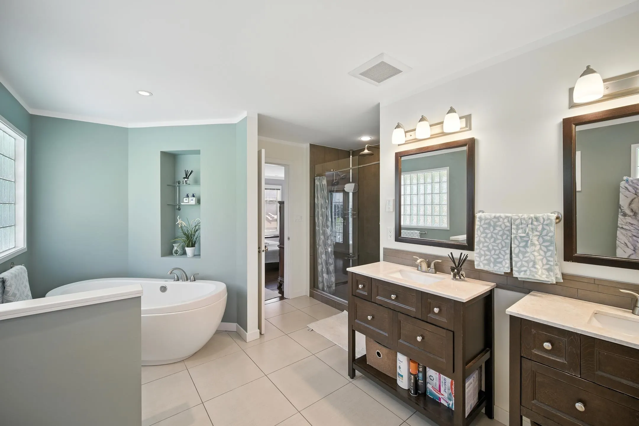8600 Fairway Road