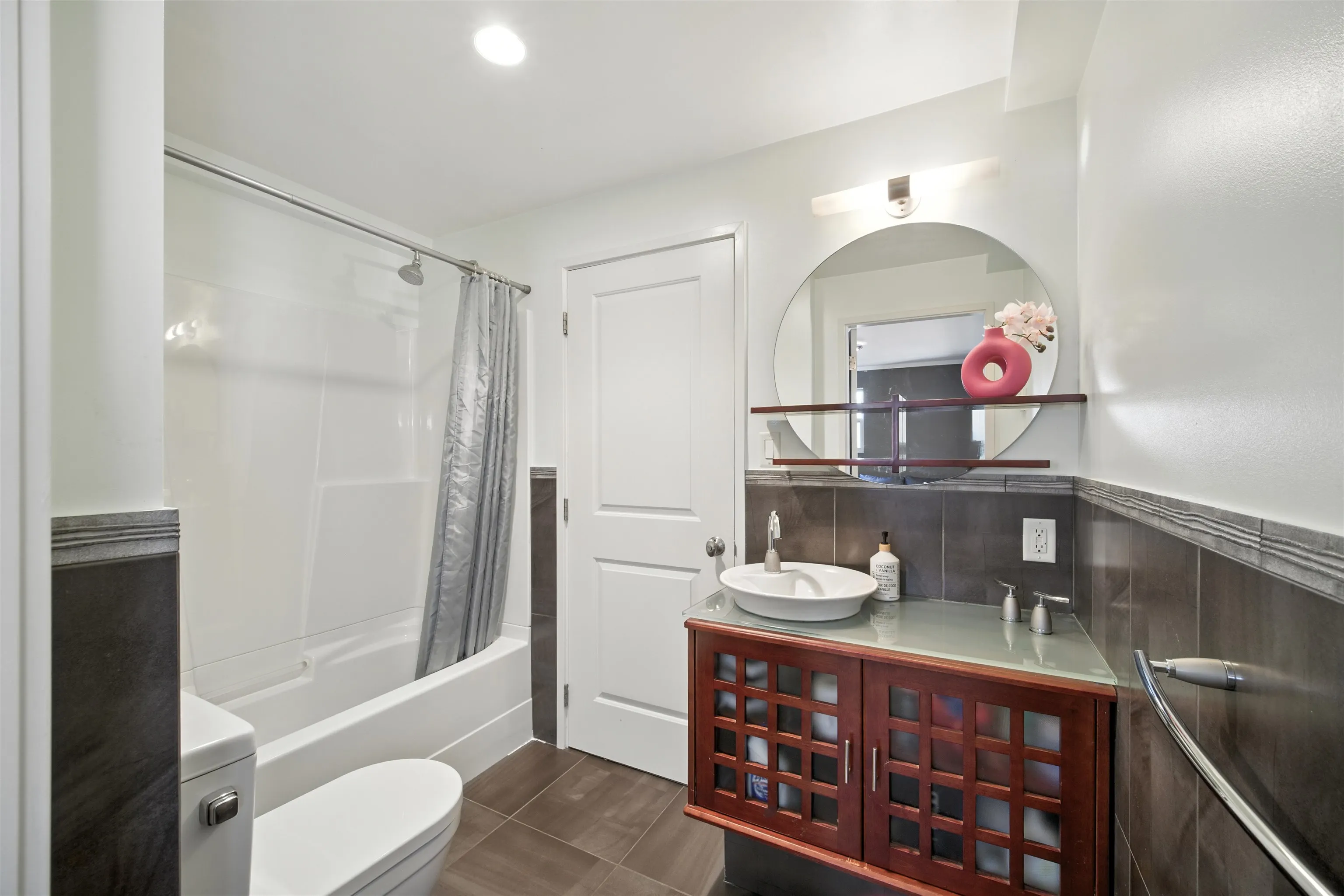 8600 Fairway Road
