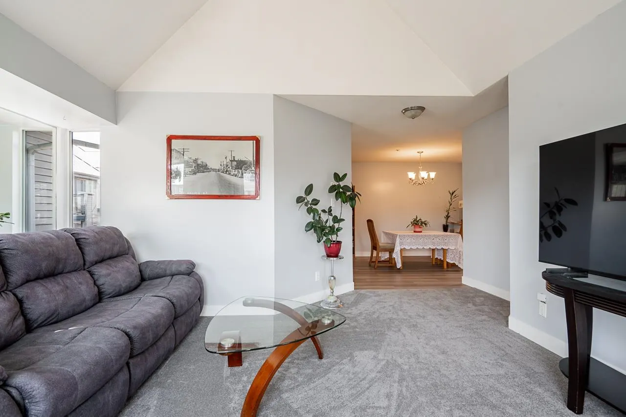 306 20257 54 Avenue