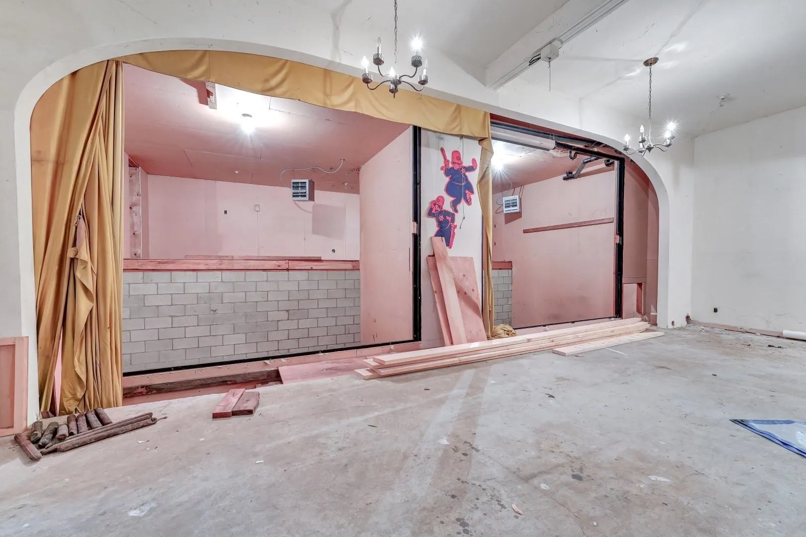 5067 Dover Street