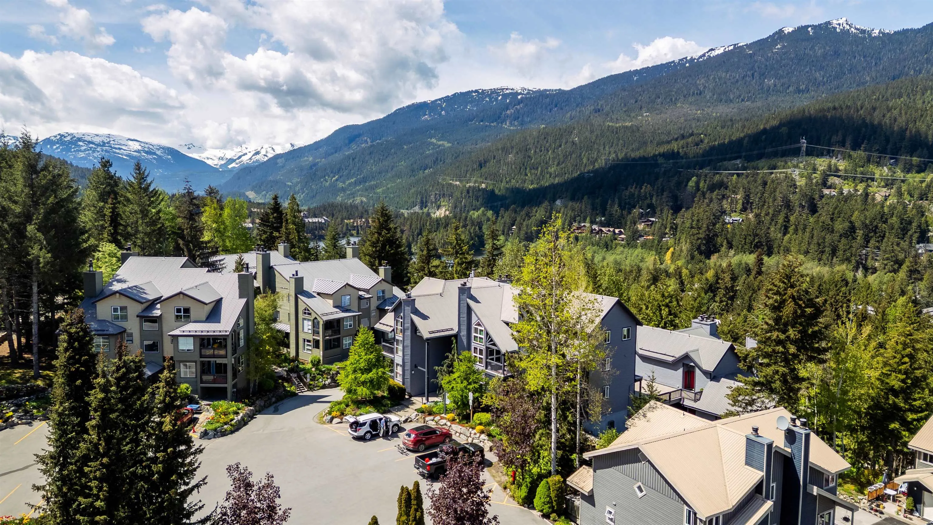 8 2213 Marmot Place