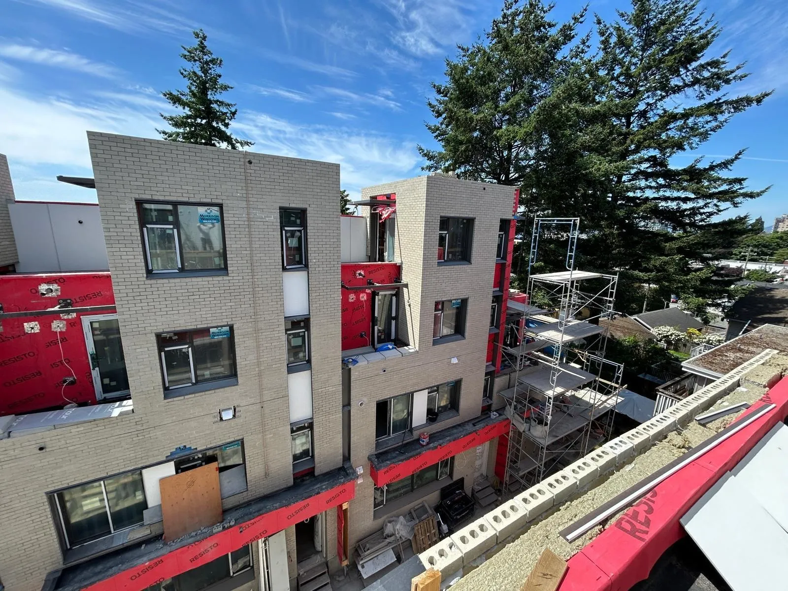 103A 433 E 3rd Street