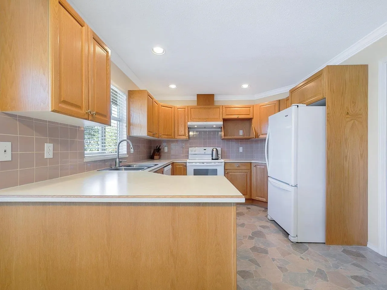190 20391 96 Avenue