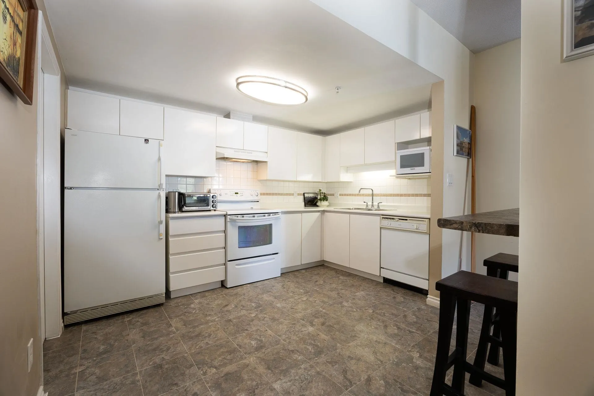 1122 O'flaherty Gate