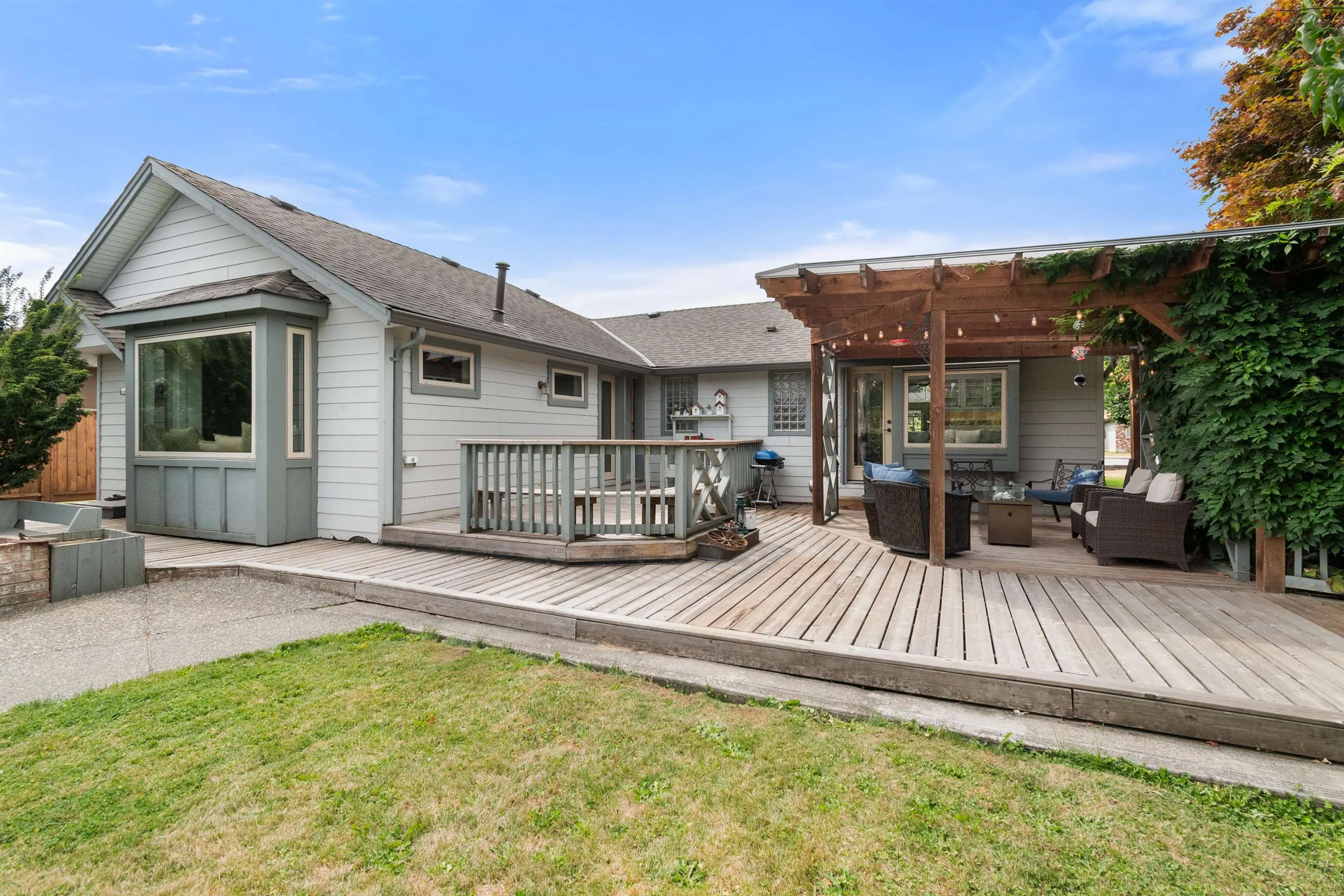 6460 Sumas Prairie Road