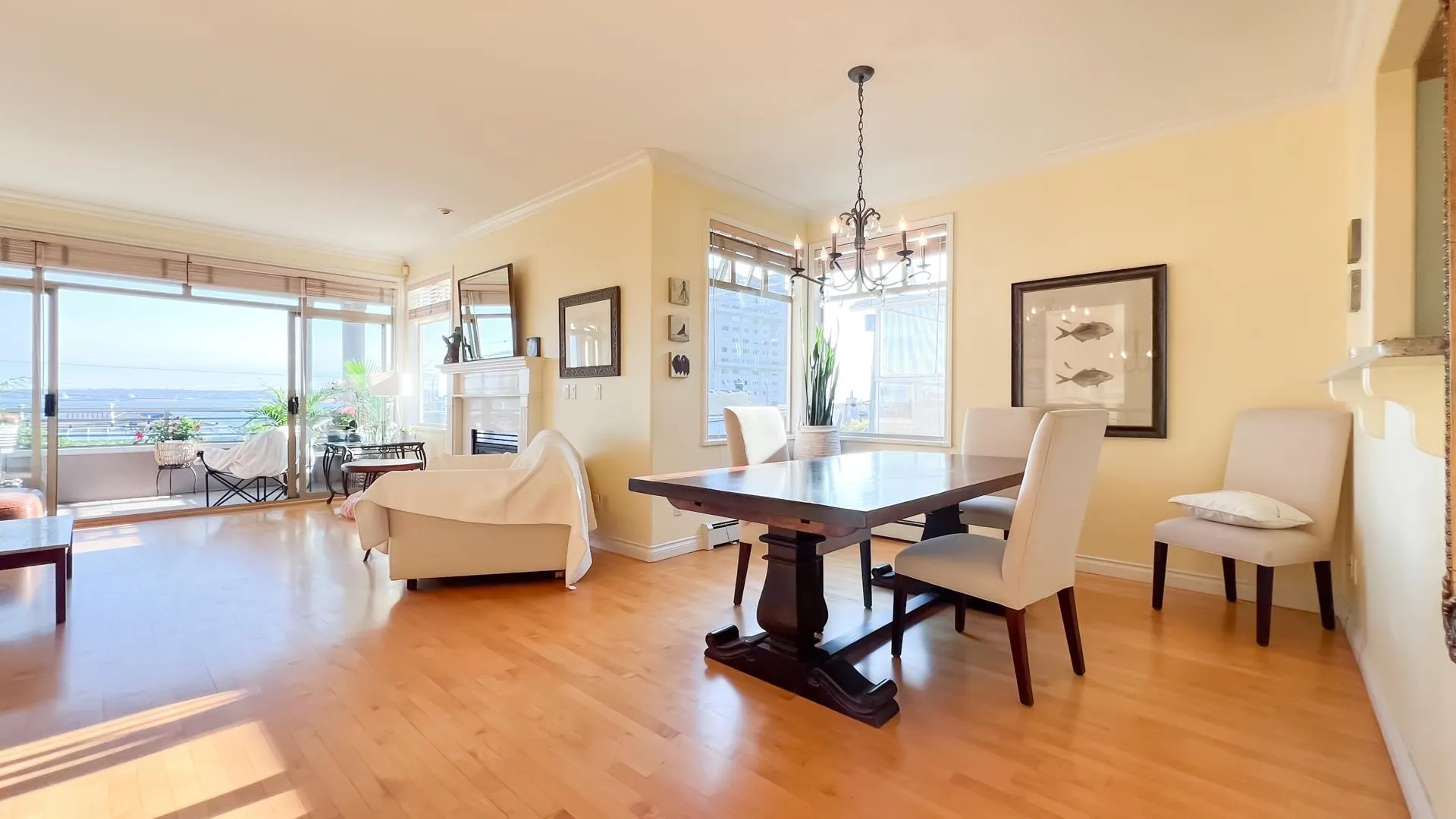 2352 Marine Drive