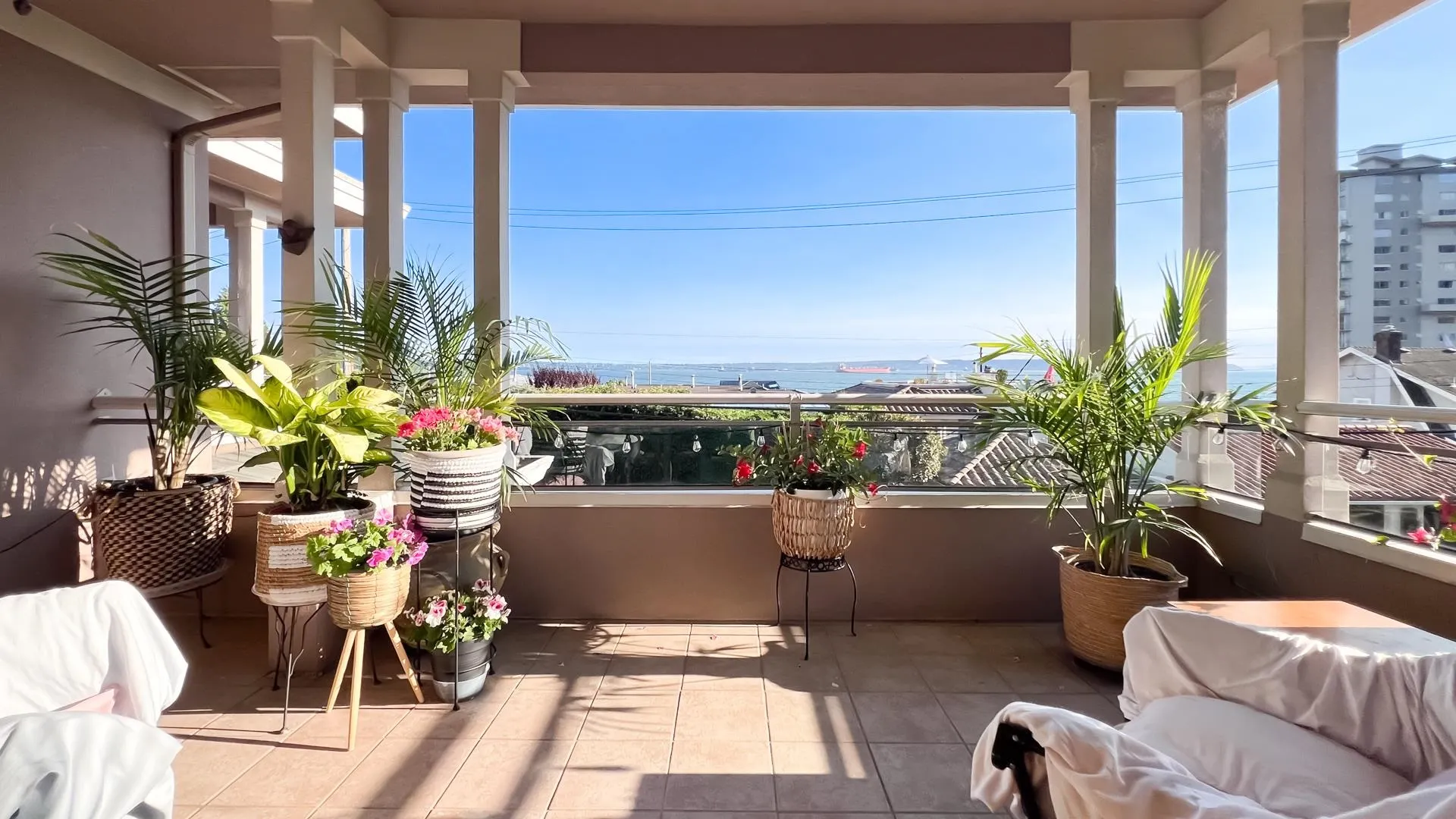 2352 Marine Drive
