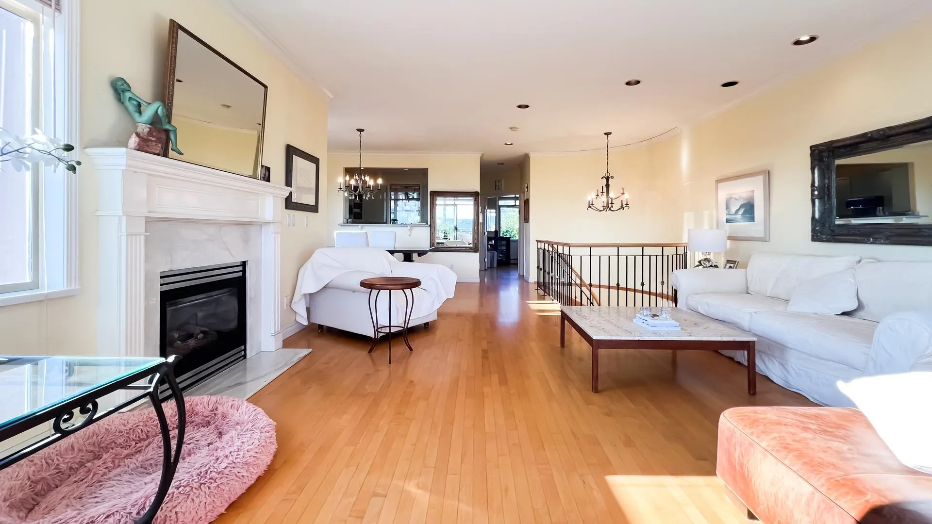 2352 Marine Drive