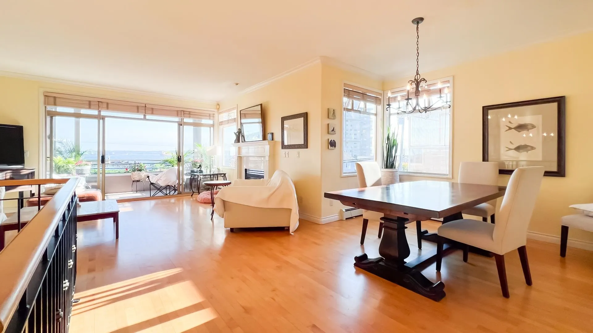 2352 Marine Drive