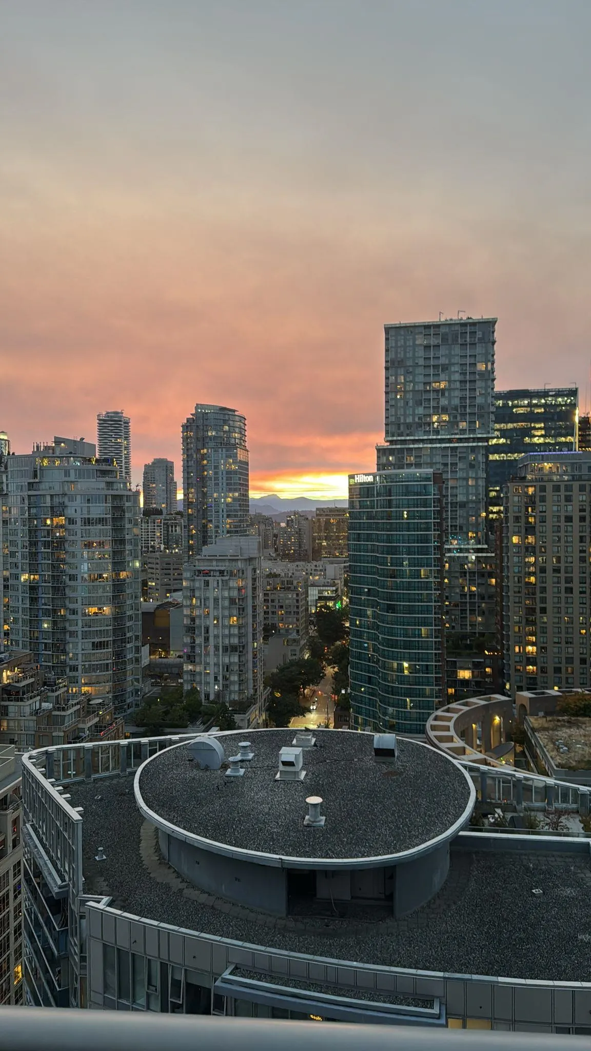 3301 233 Robson Street