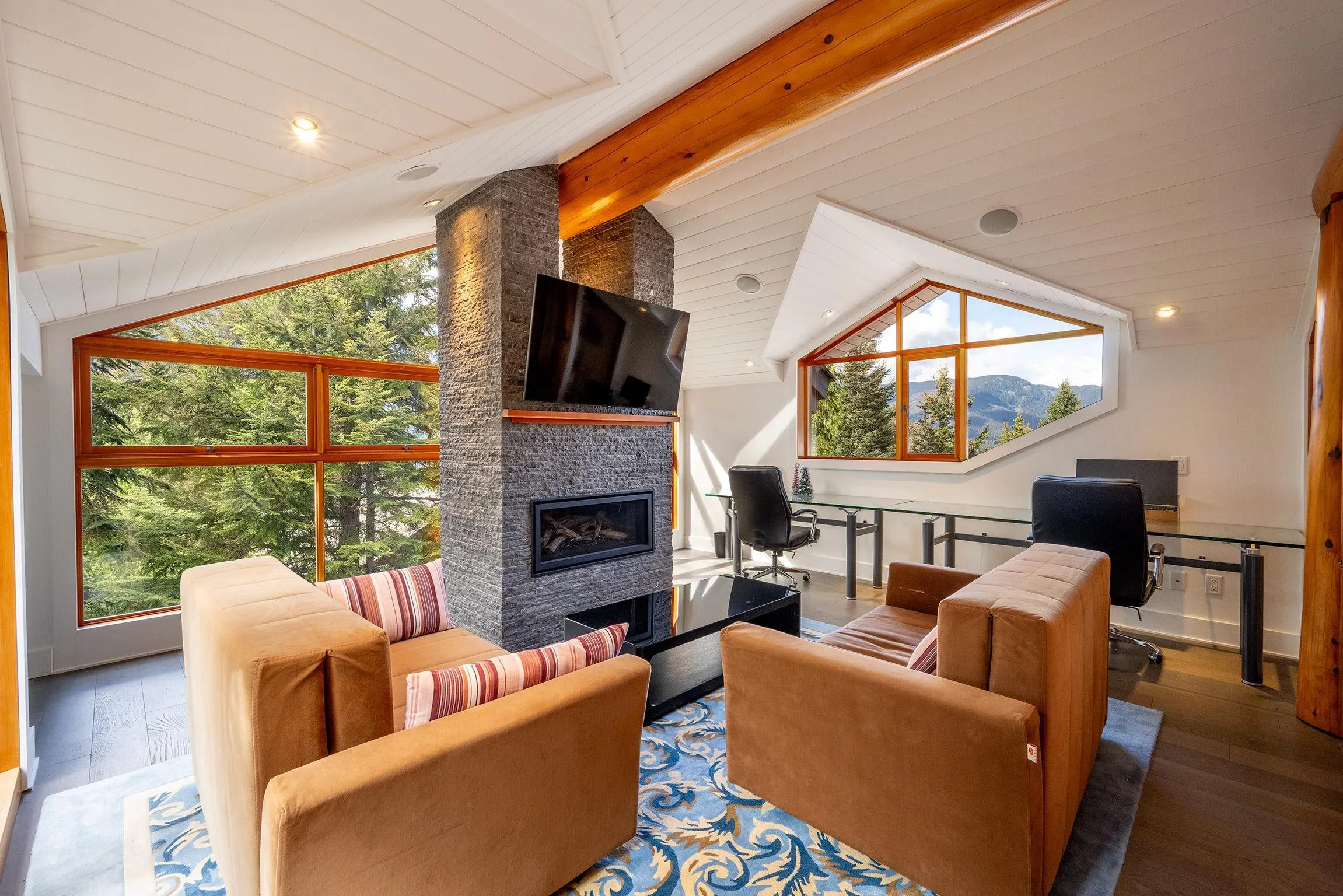 3806 Sunridge Place