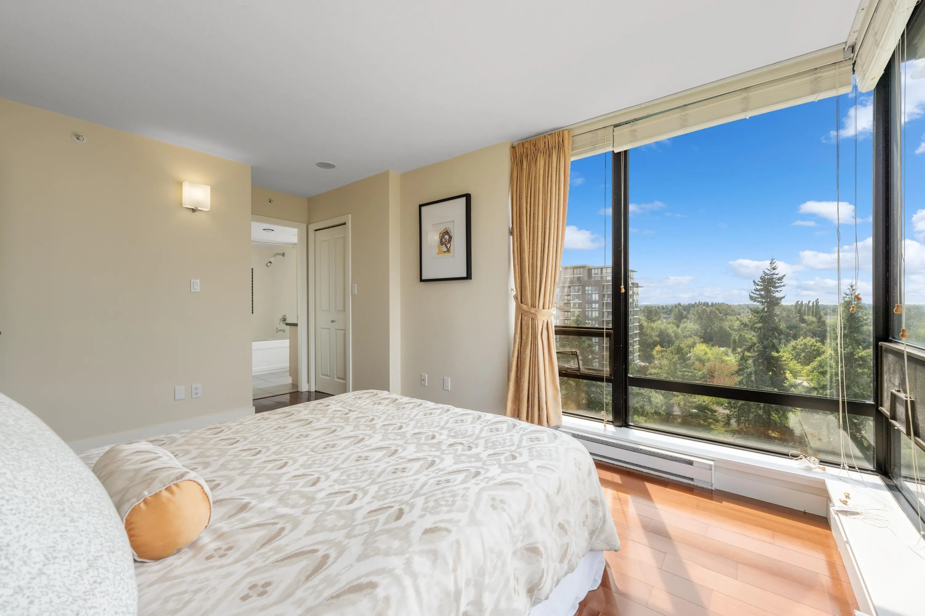 1501 9133 Hemlock Drive
