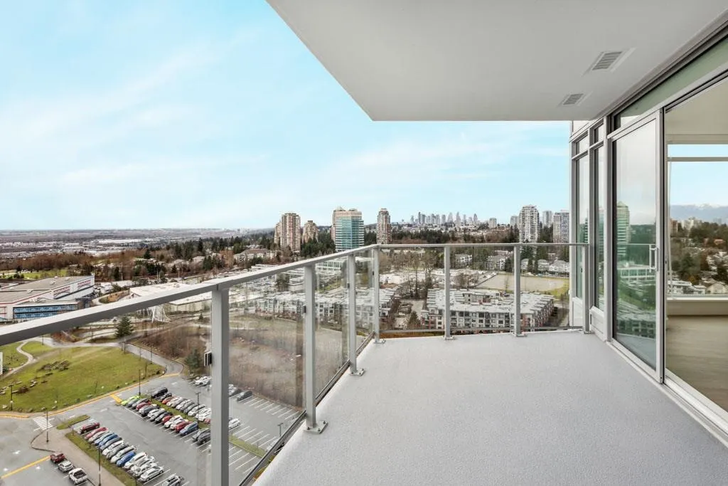1808 7683 Park Crescent