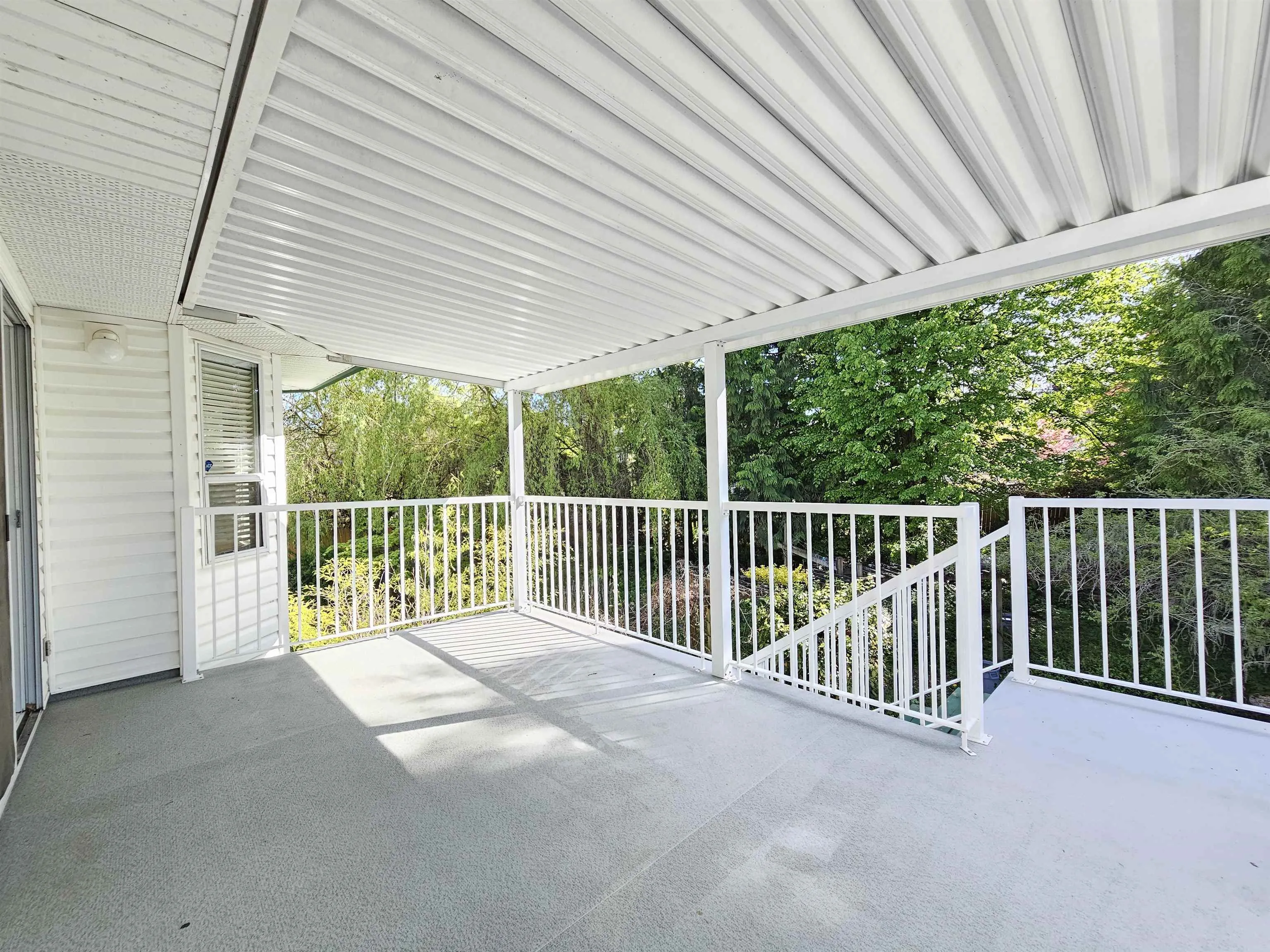 8435 Cox Drive