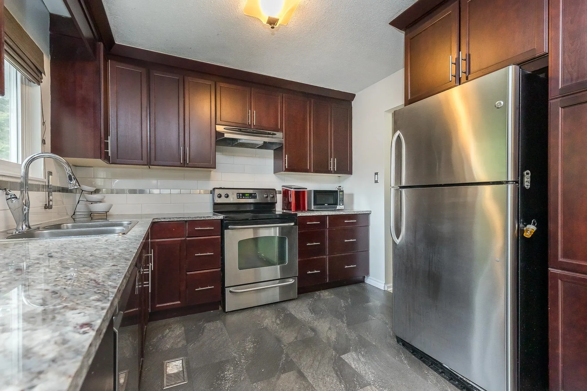 8119 Brown Crescent