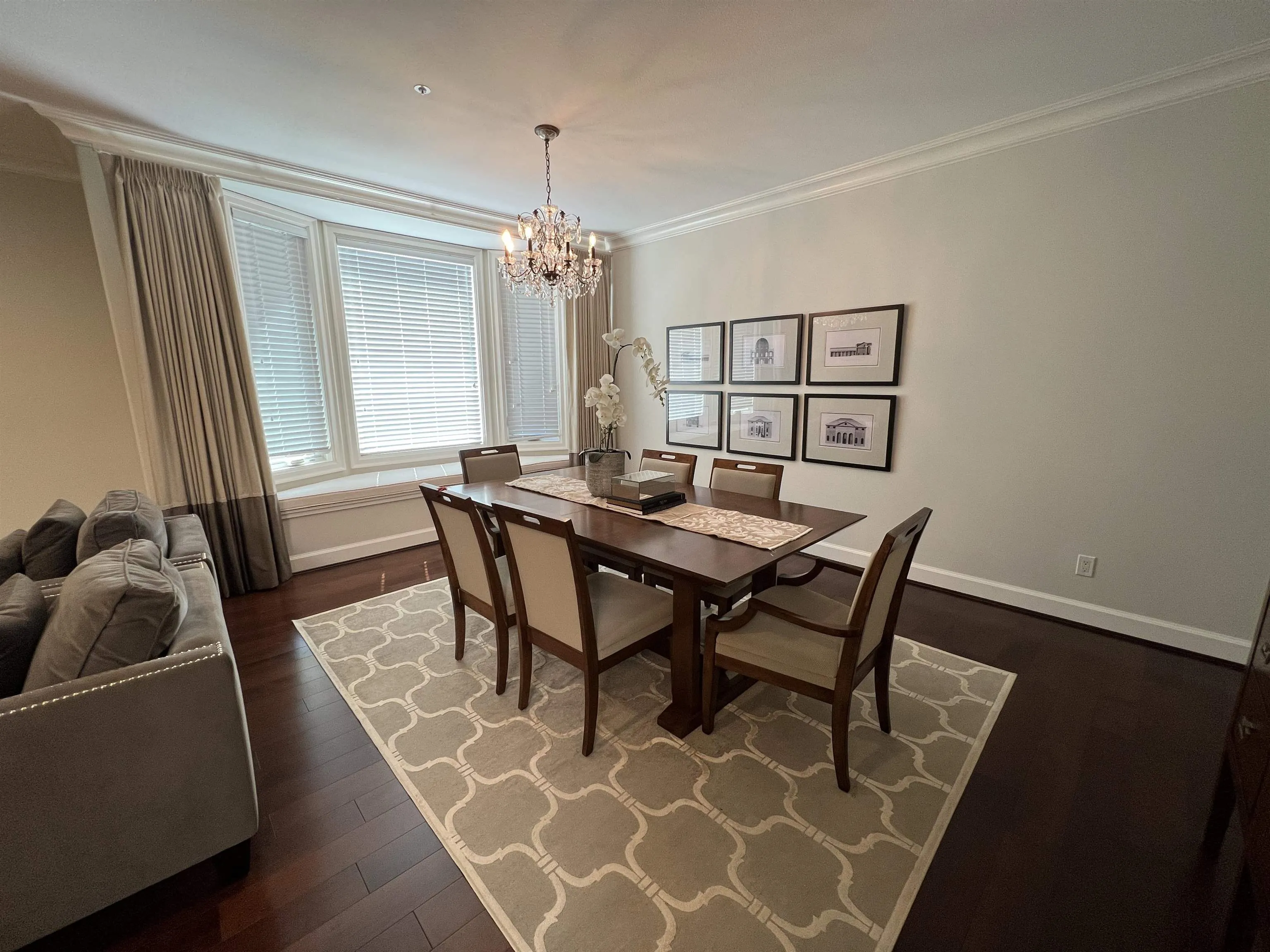 Main 71xx Angus Drive