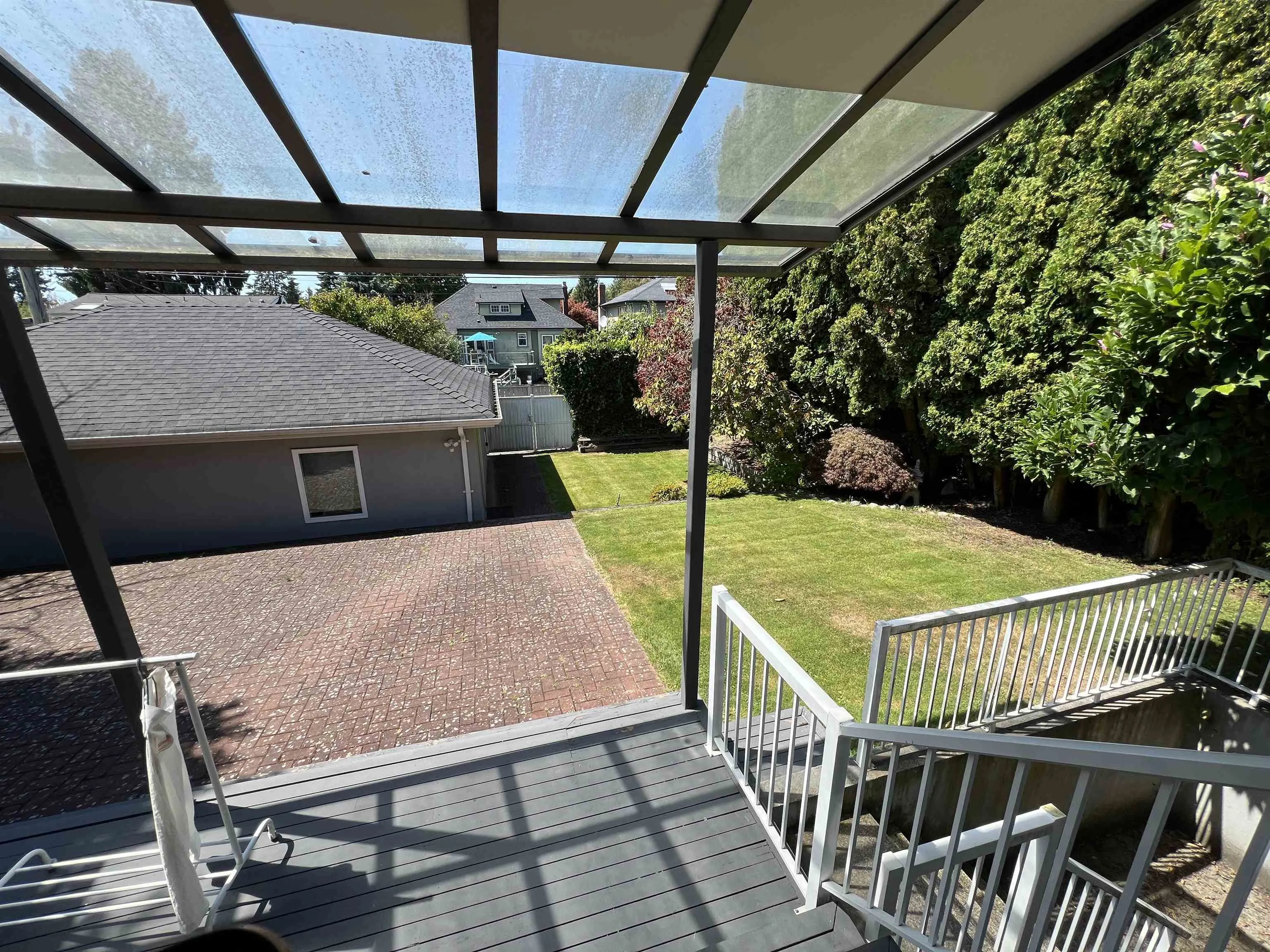 Main 71xx Angus Drive