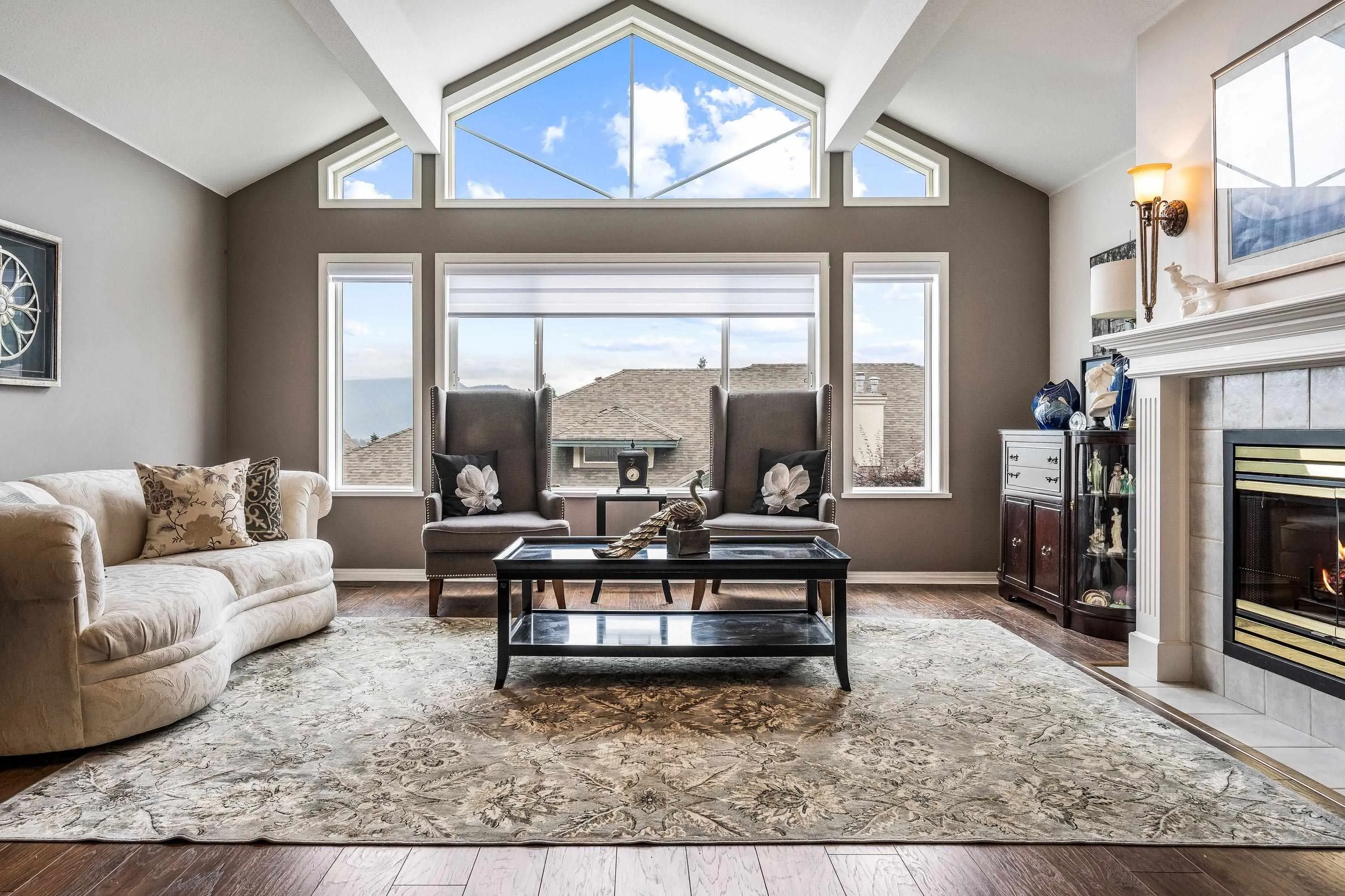 27 8590 Sunrise Drive