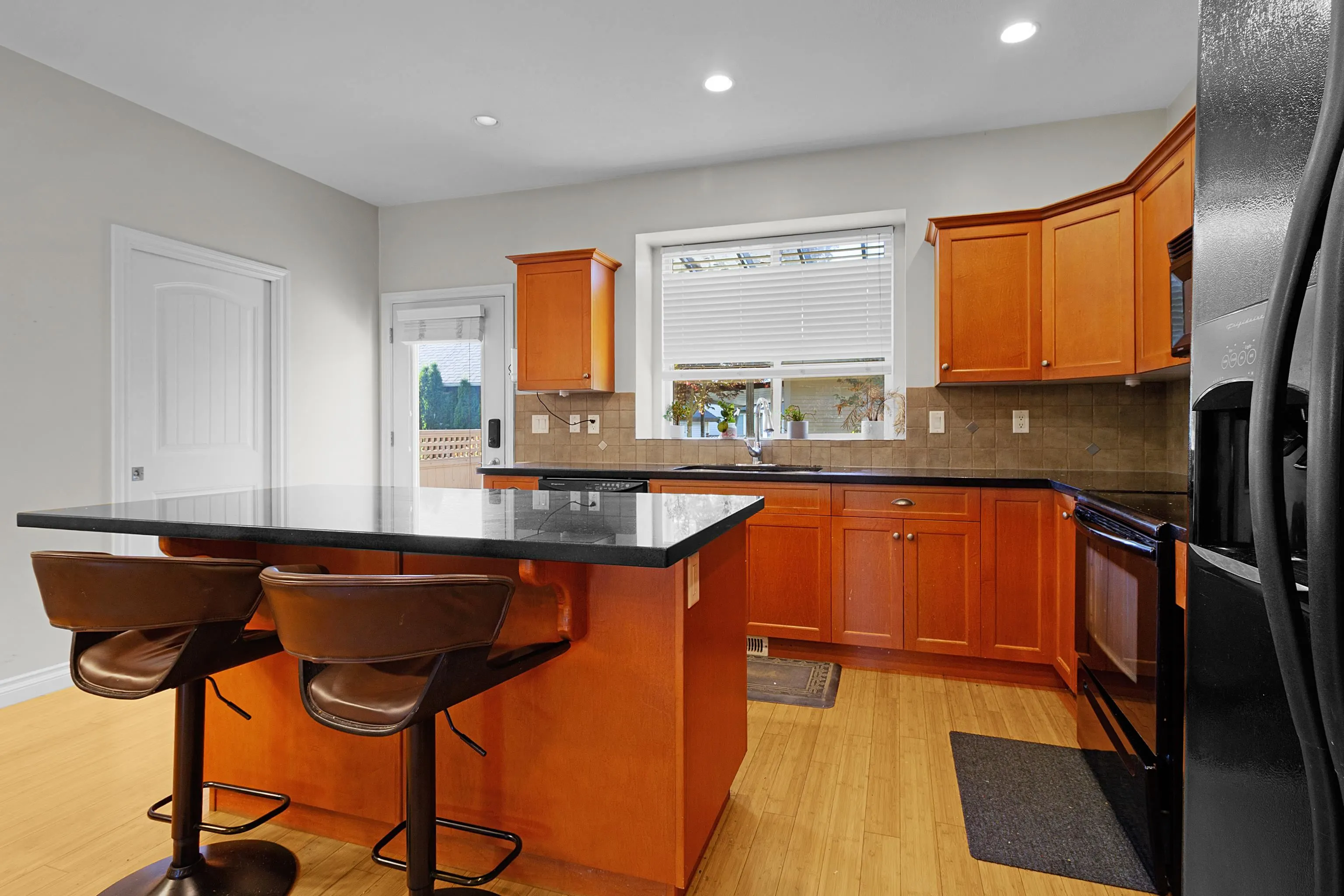 18043 70 Avenue