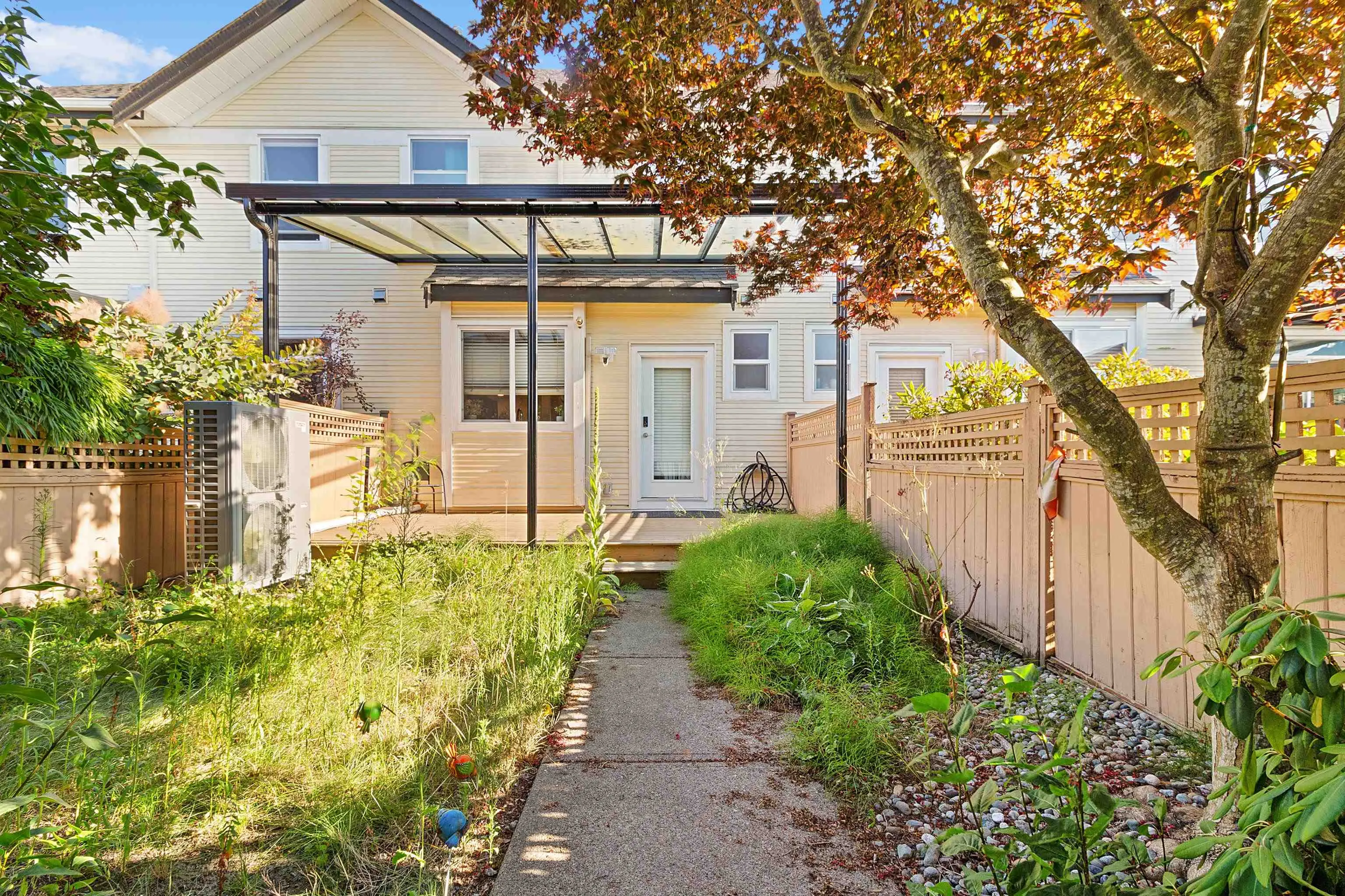 18043 70 Avenue