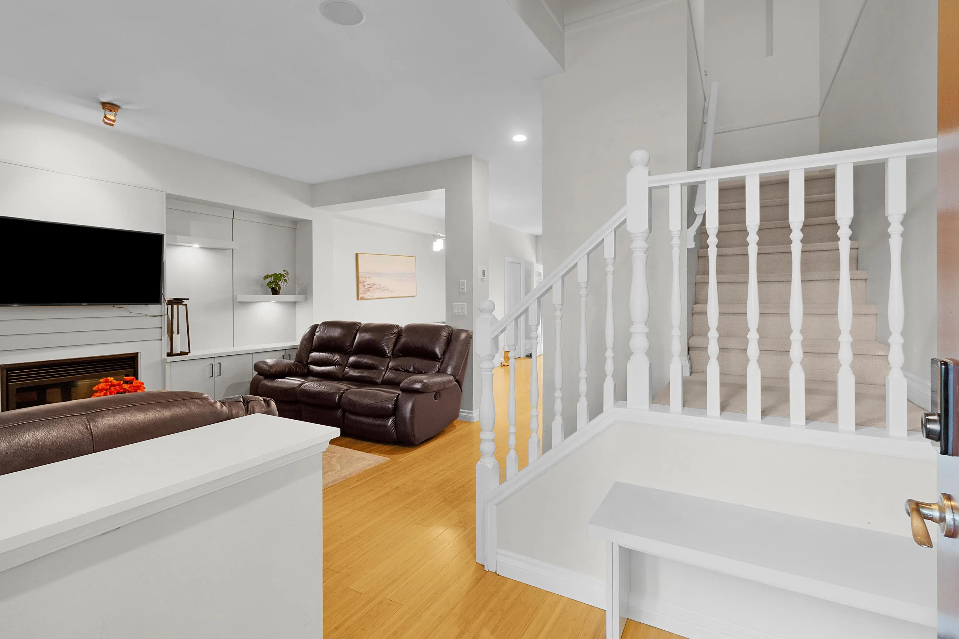 18043 70 Avenue