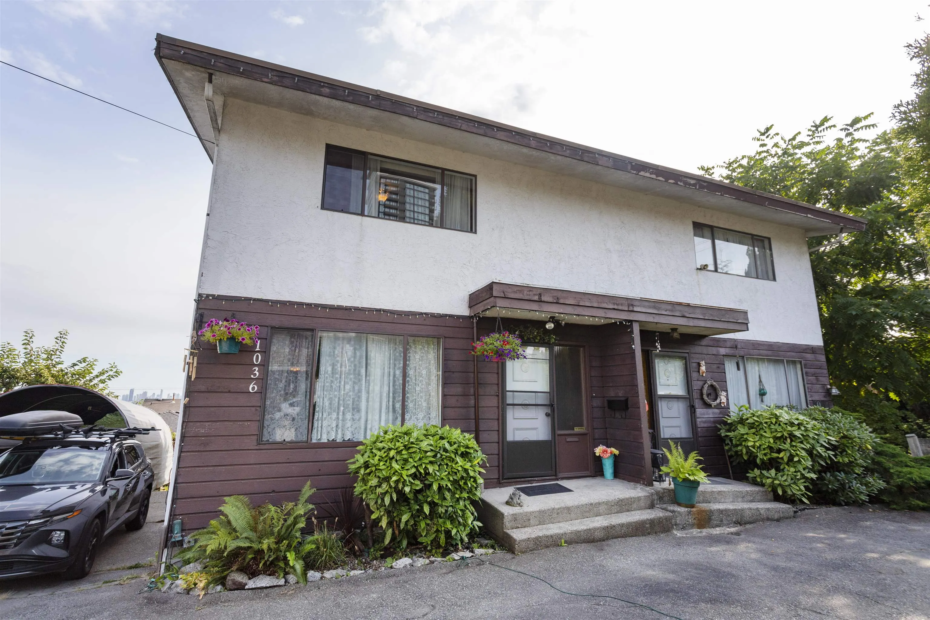 1036 Charland Avenue