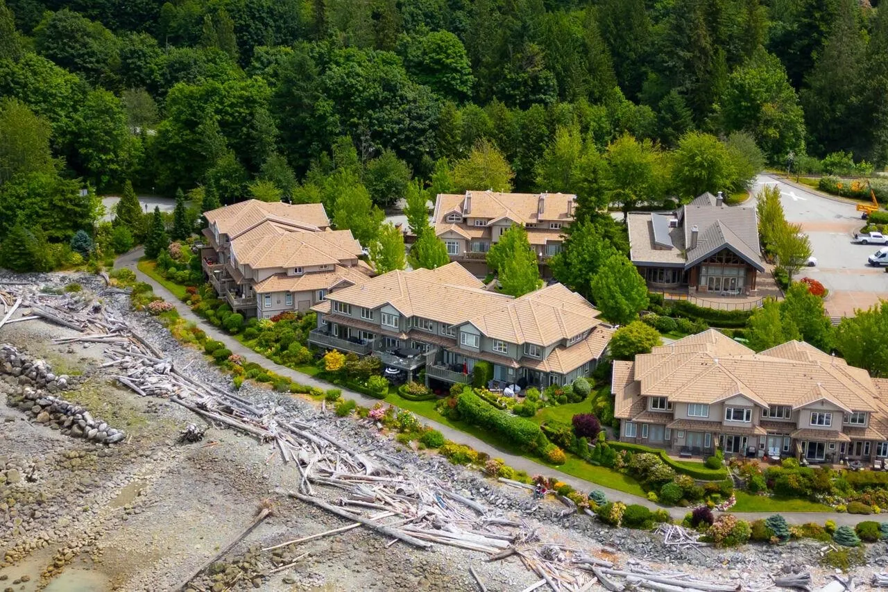 17 Beach Drive