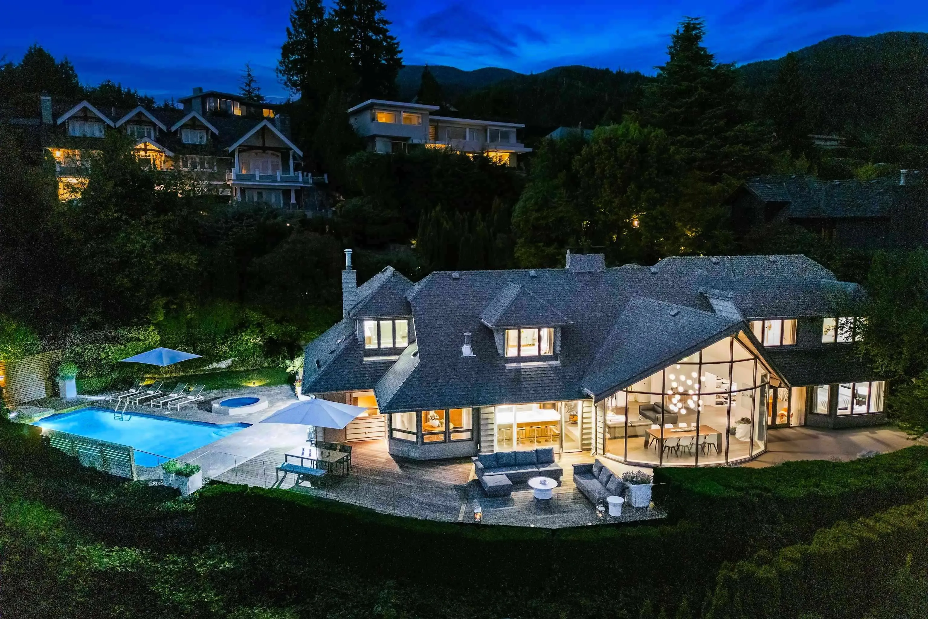 4322 Rockridge Road