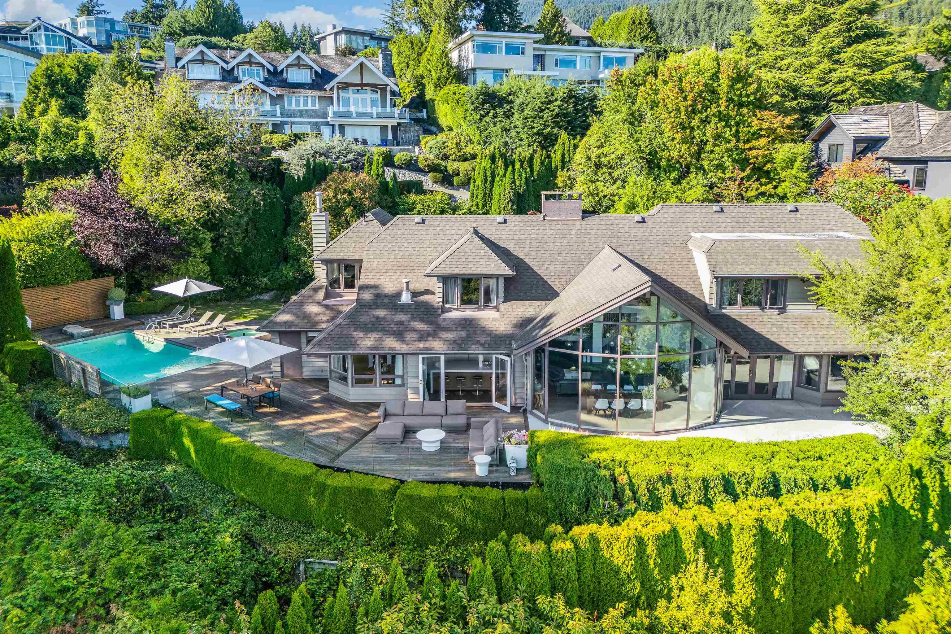 4322 Rockridge Road