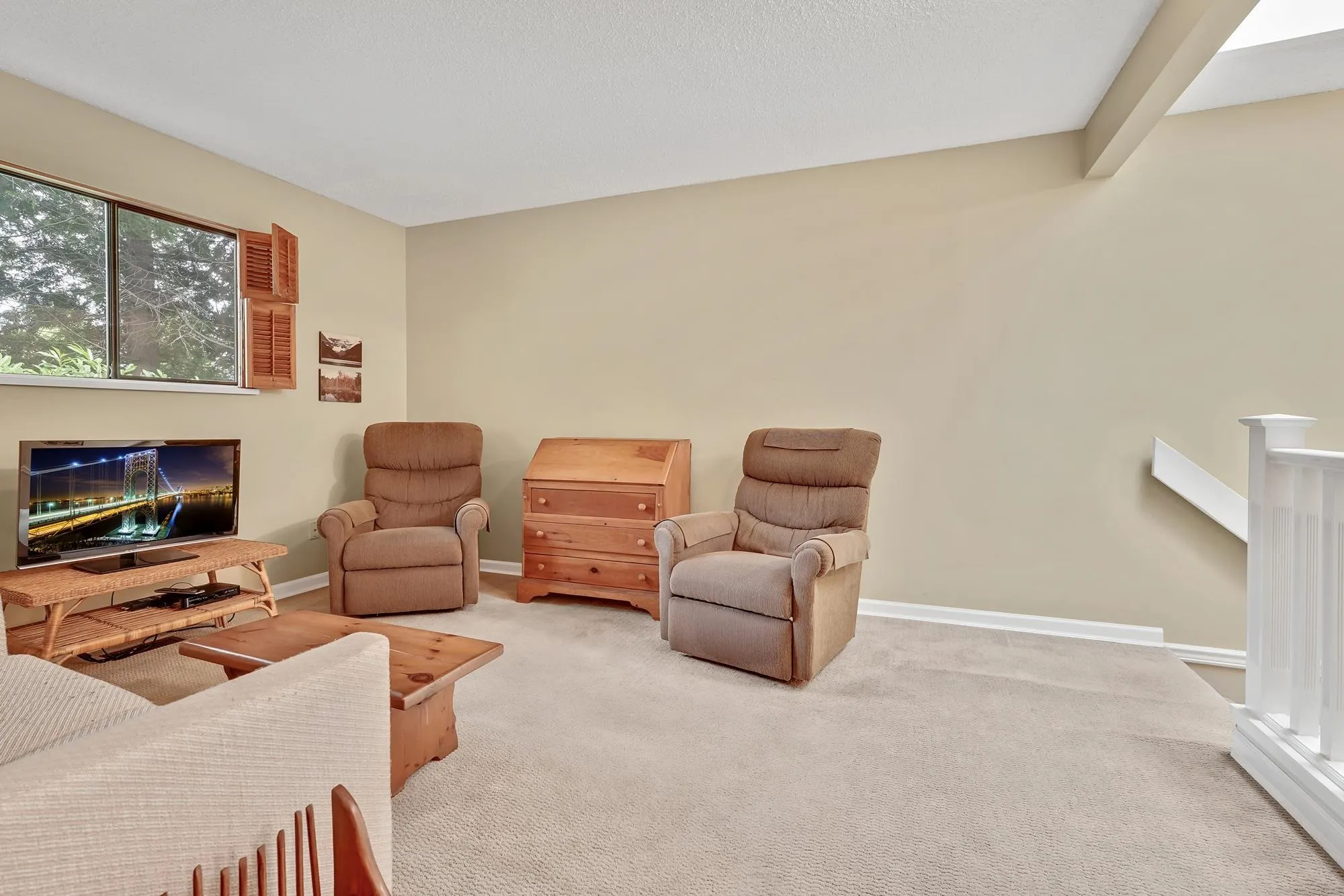 103 12749 16 Avenue
