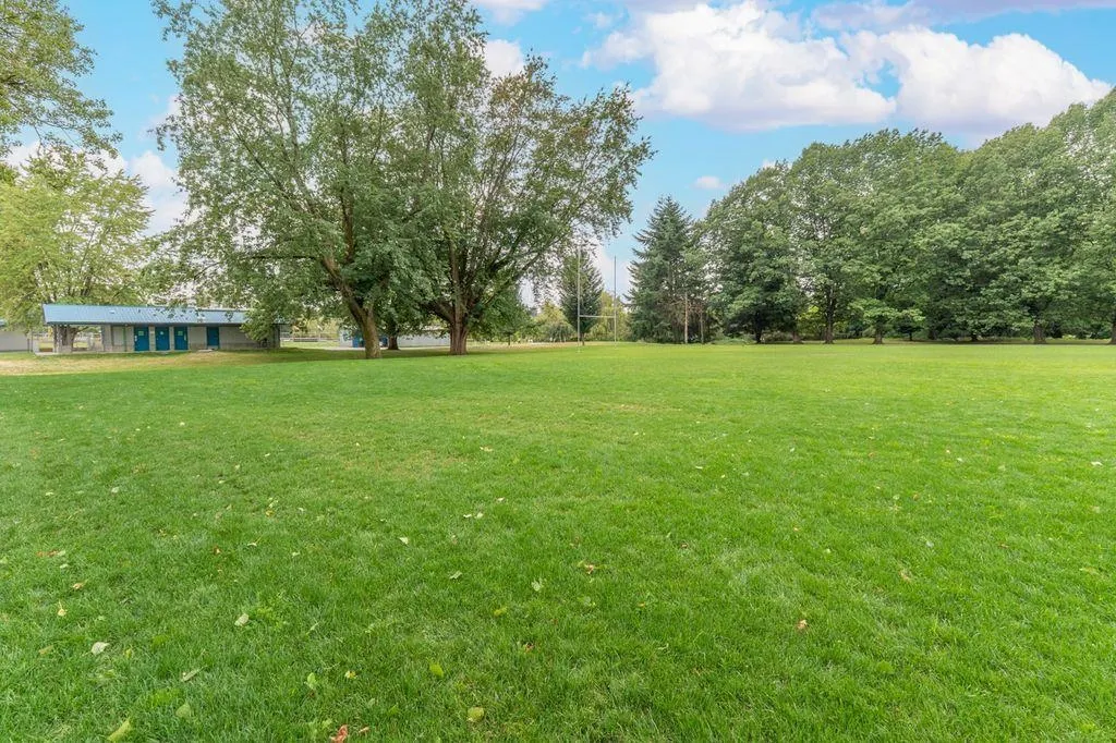 3008 Garden Drive