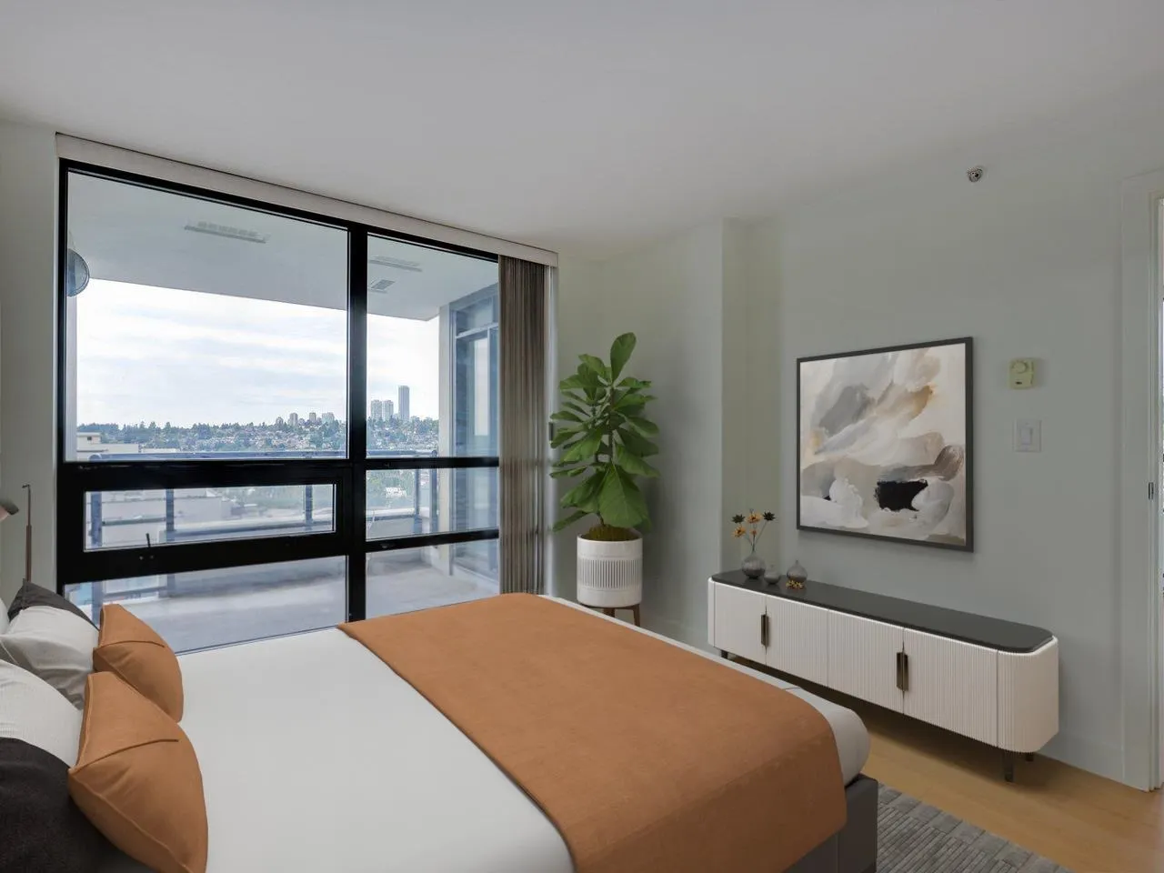 1607 1 Renaissance Square