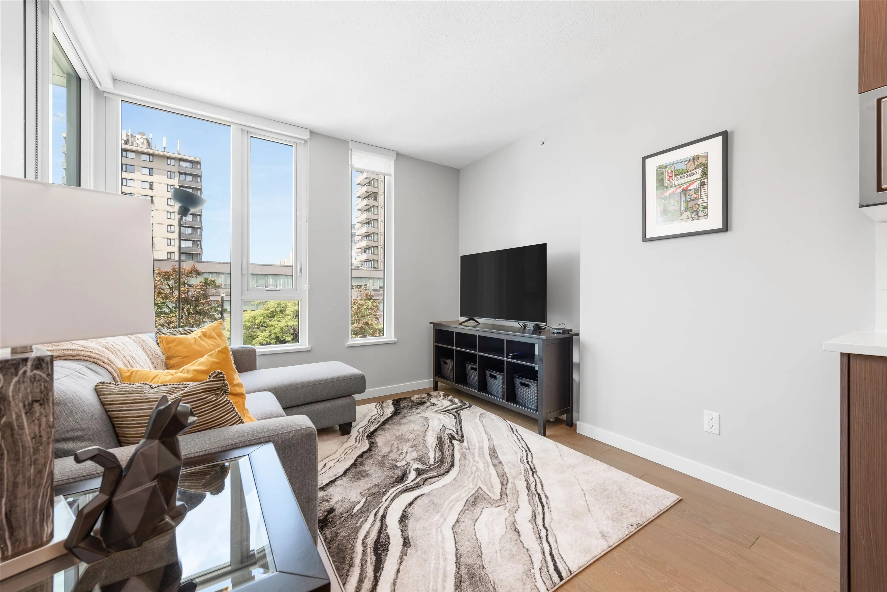 309 2888 Cambie Street
