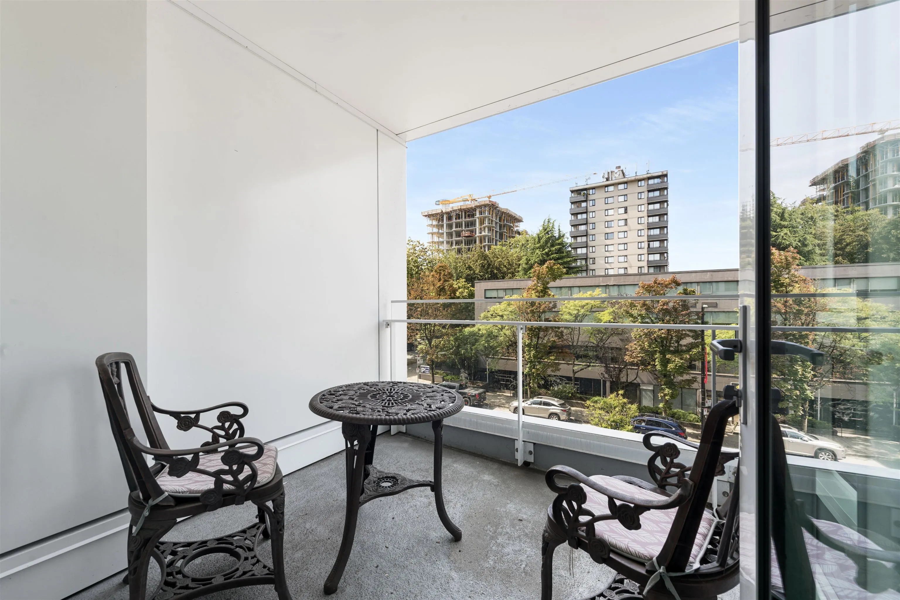 309 2888 Cambie Street