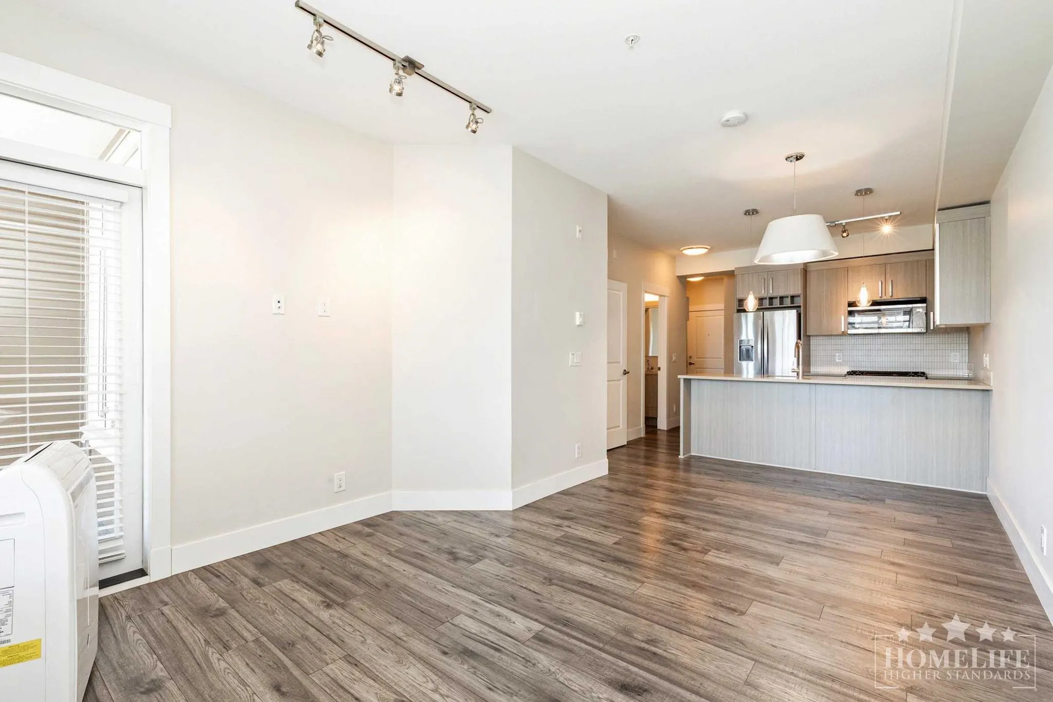 306 22327 River Road