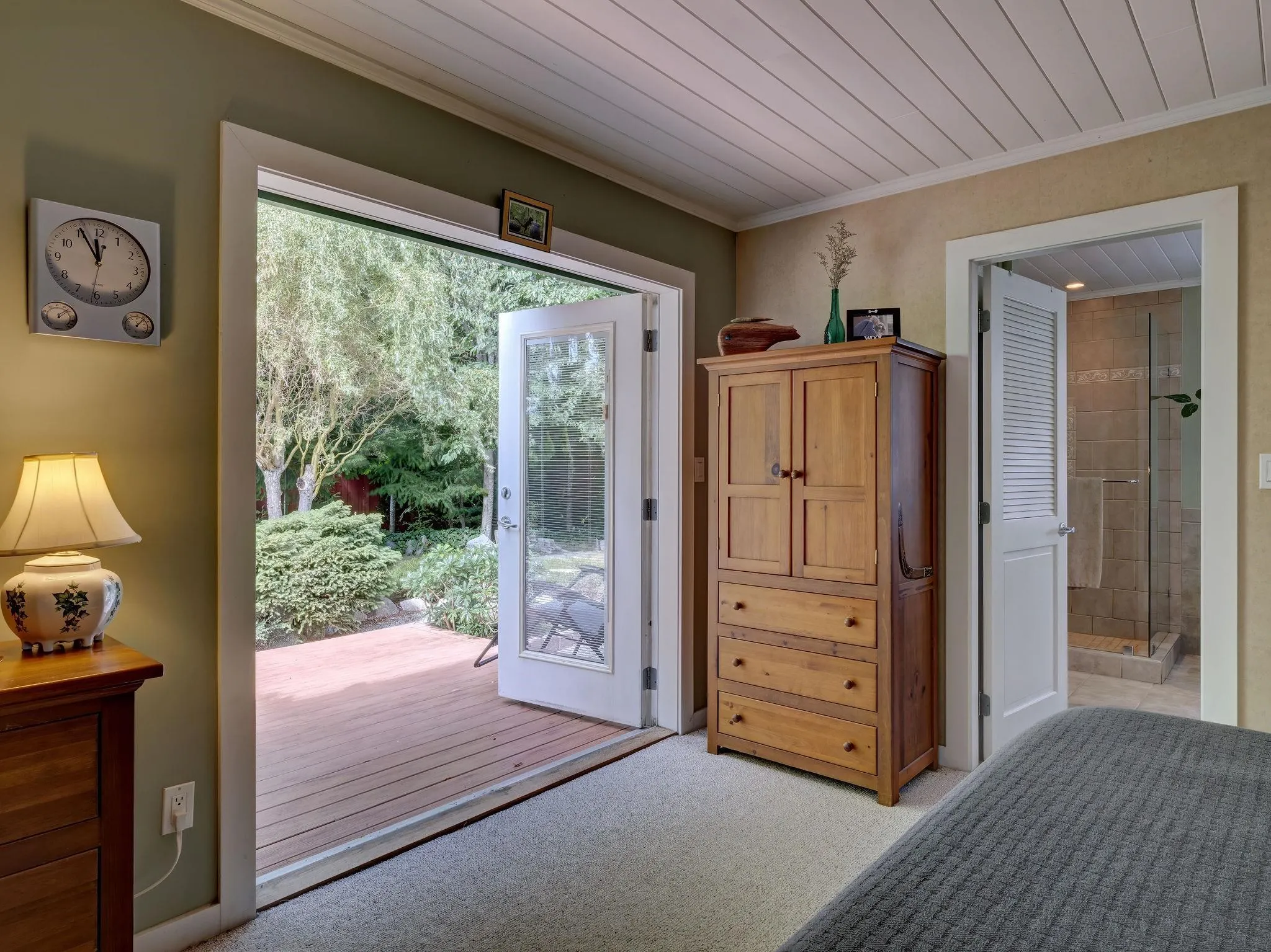 5629 Curtis Place