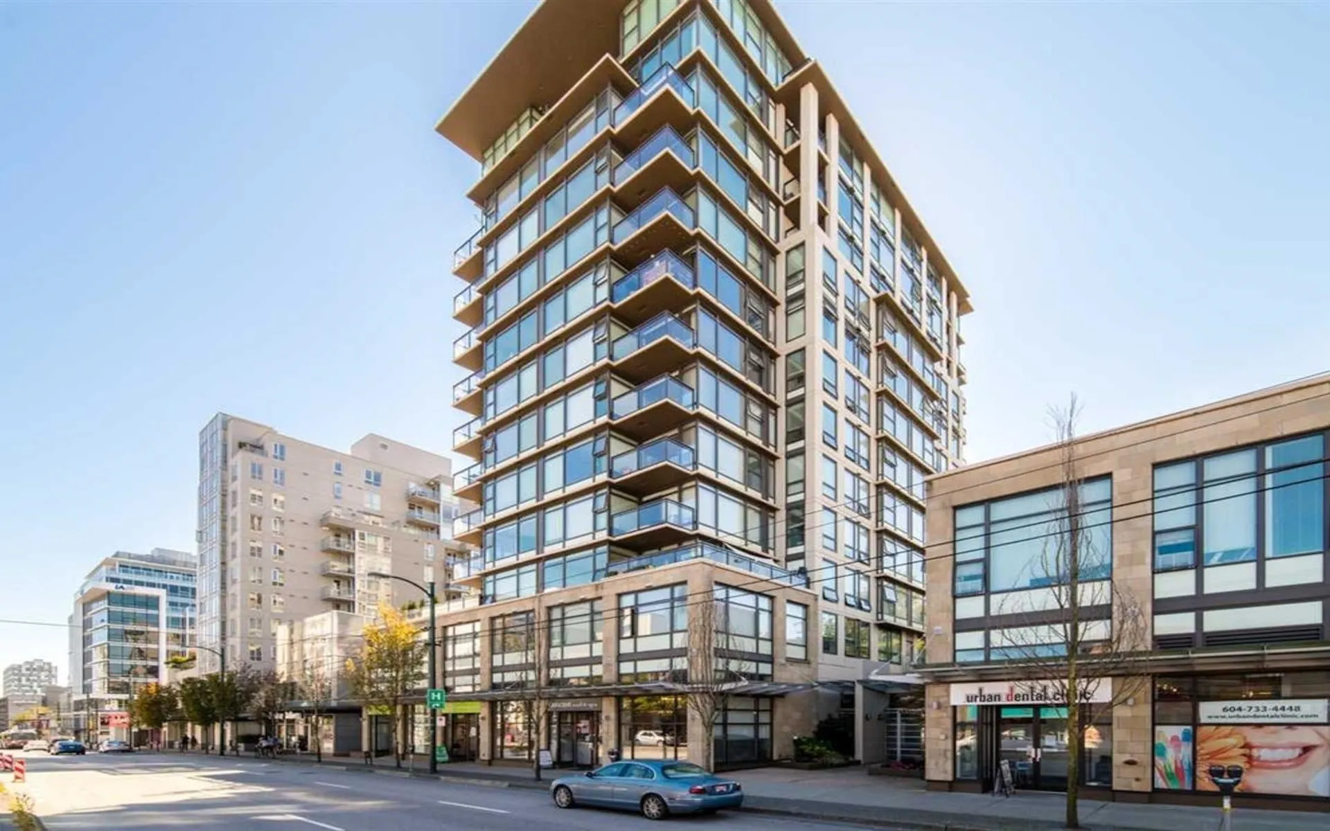 207 1068 W Broadwy