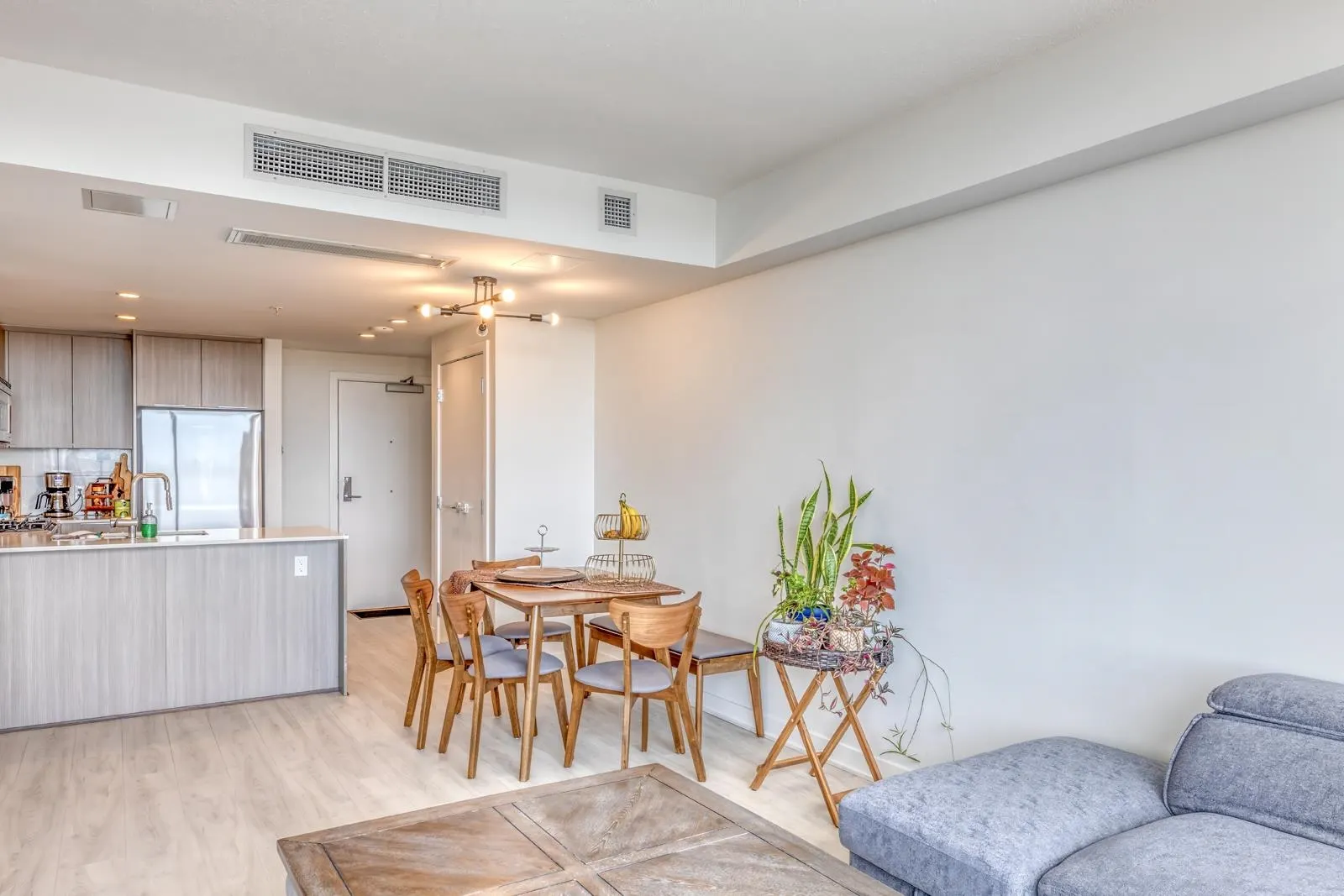 1304 1471 Hunter Street