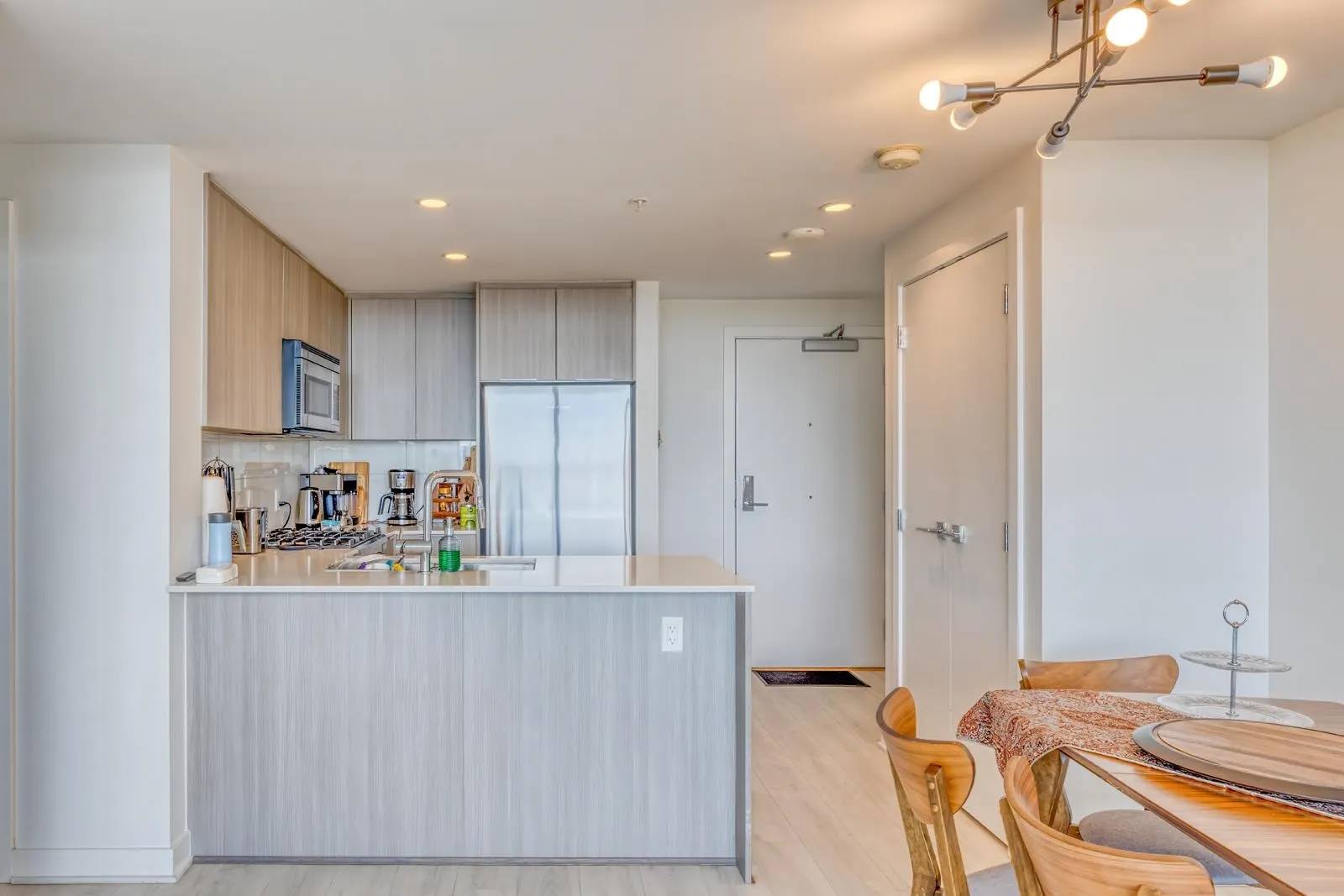 1304 1471 Hunter Street