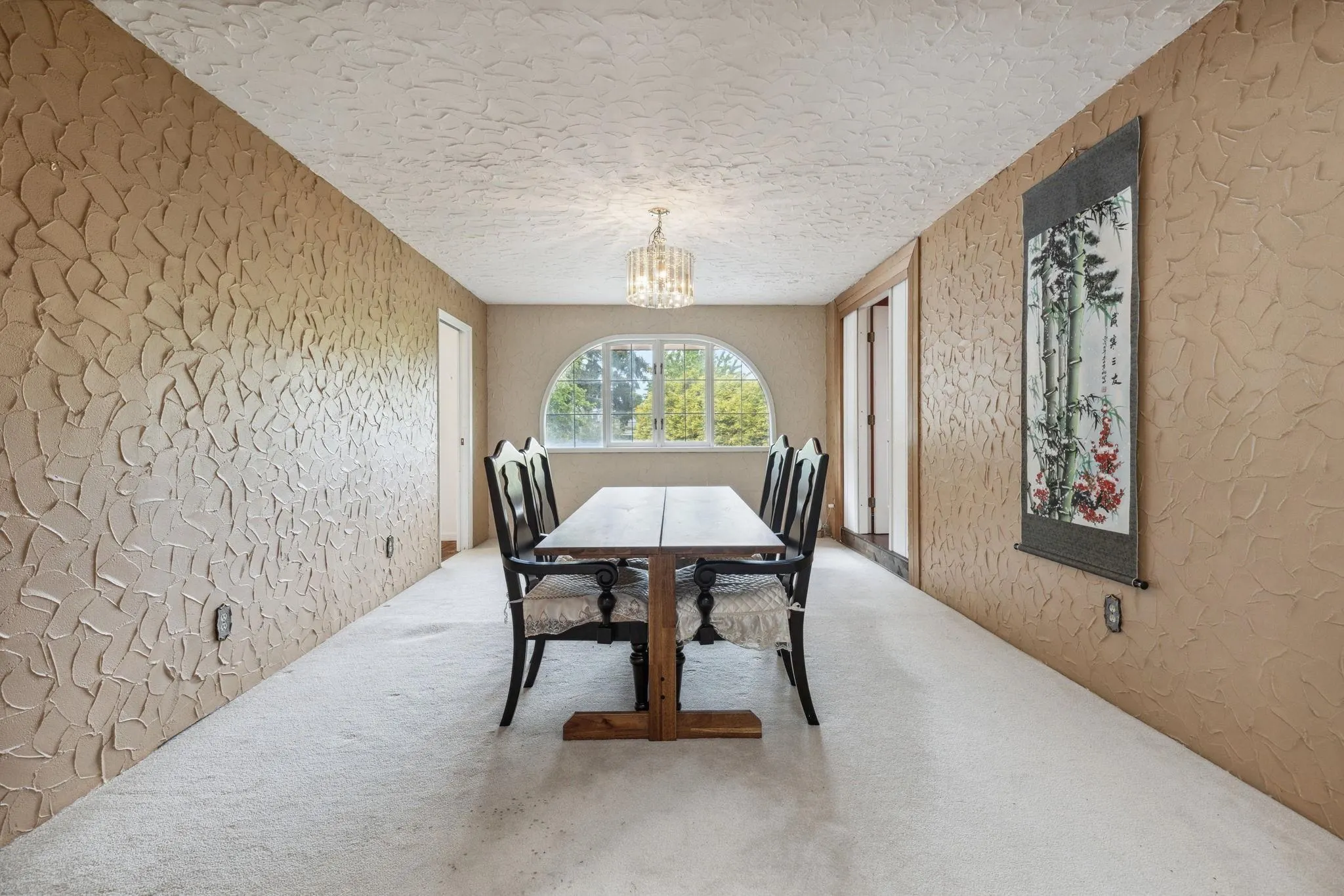 4523 King Edward Place