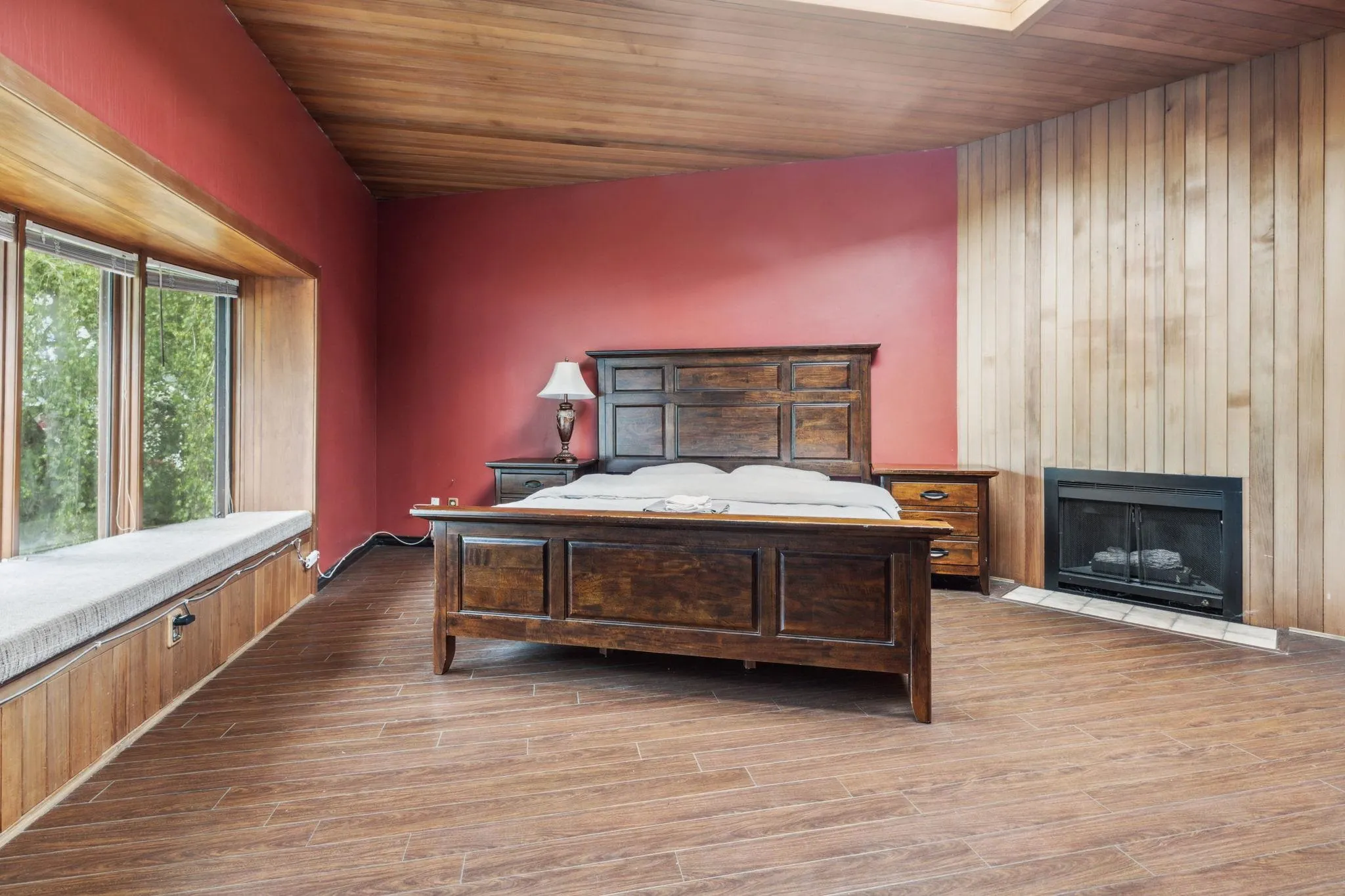 4523 King Edward Place