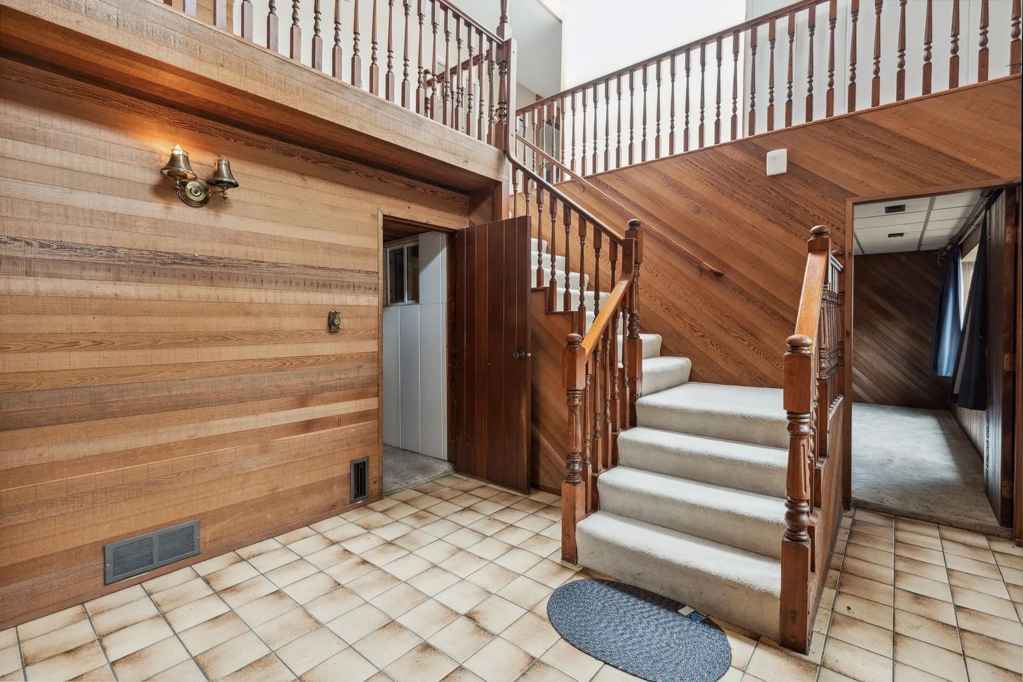 4523 King Edward Place