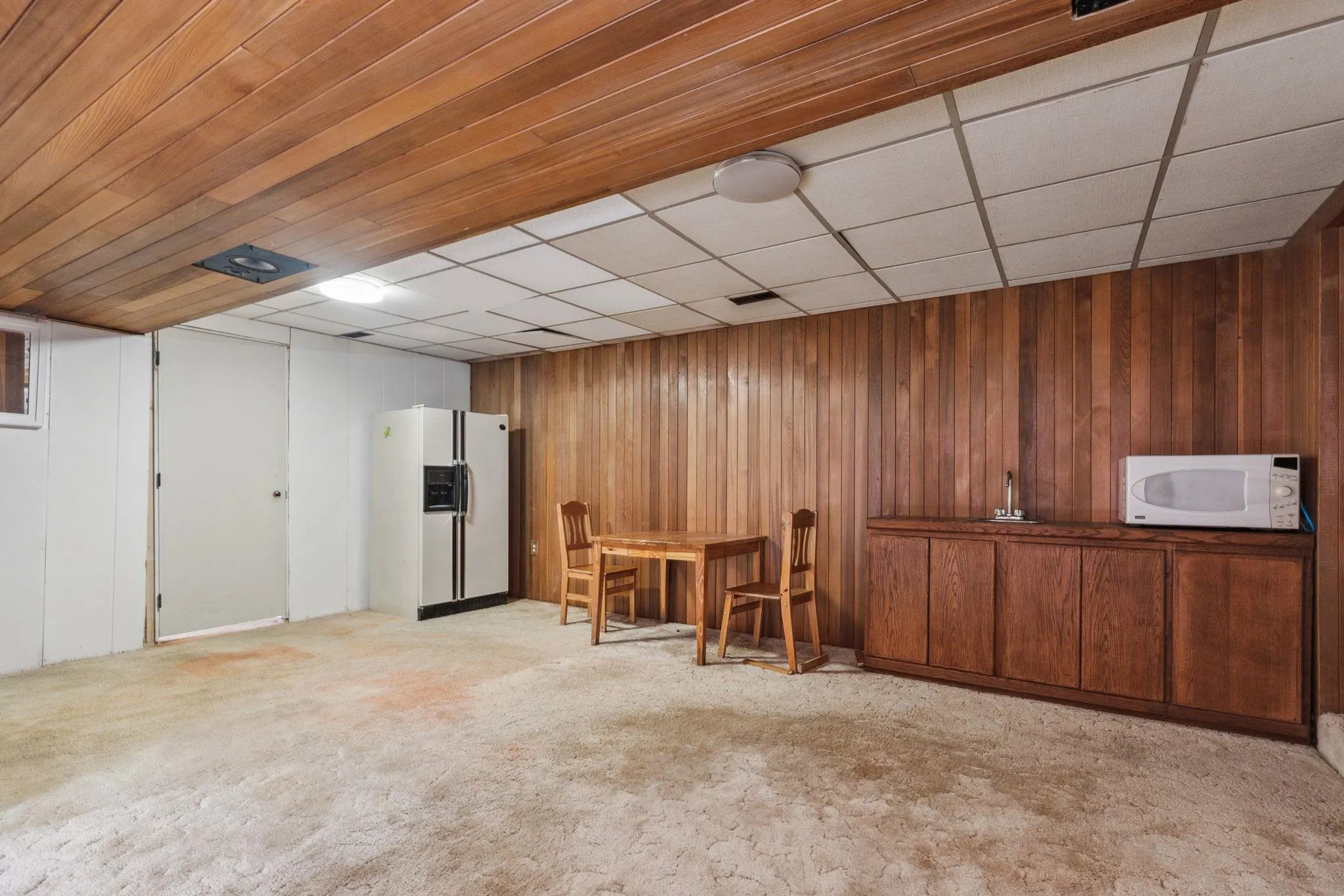 4523 King Edward Place