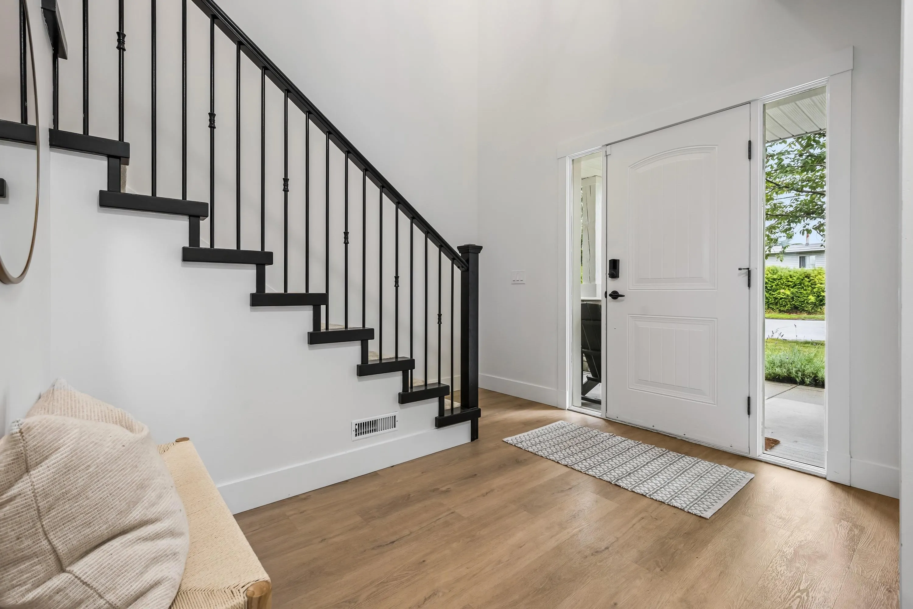6389 Reid Road